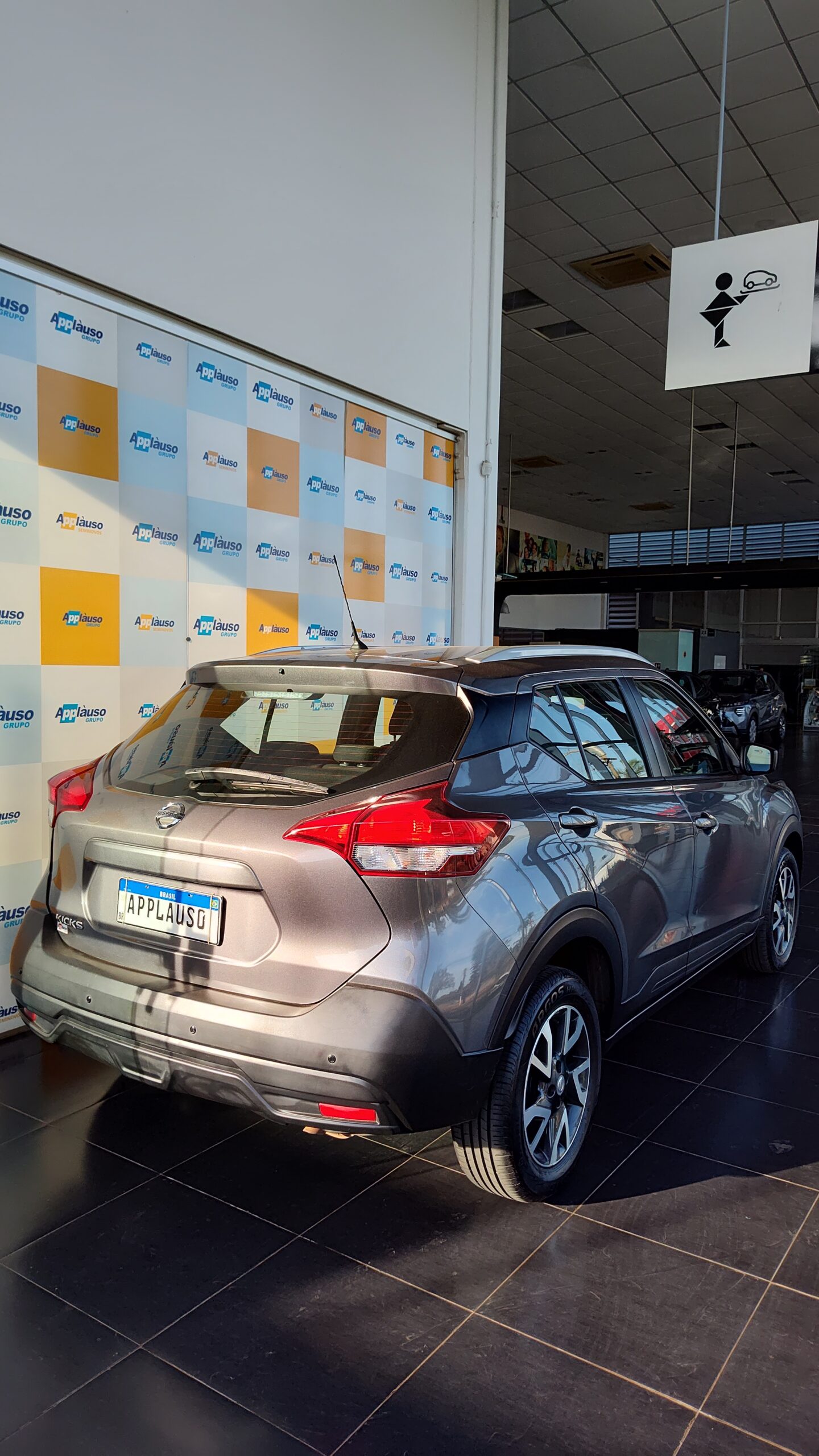 Nissan Kicks - 1.6 16V FLEXSTART S 4P XTRONIC