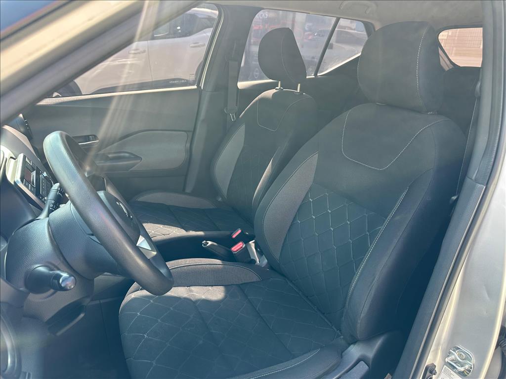 Nissan Kicks - 1.6 16V FLEXSTART S 4P XTRONIC