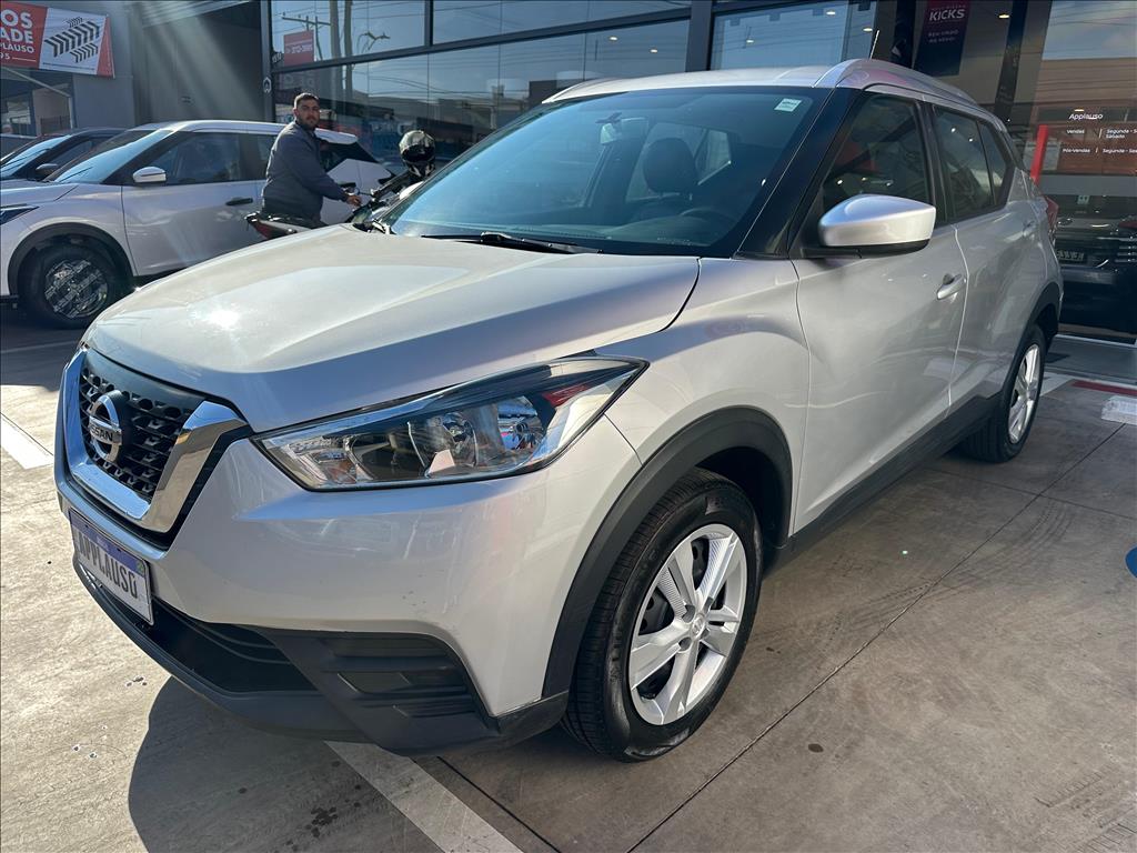 Nissan Kicks - 1.6 16V FLEXSTART S 4P XTRONIC