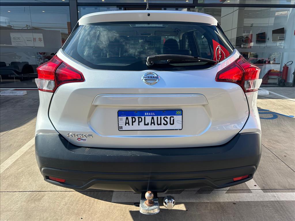 Nissan Kicks - 1.6 16V FLEXSTART S DIRECT 4P XTRONIC