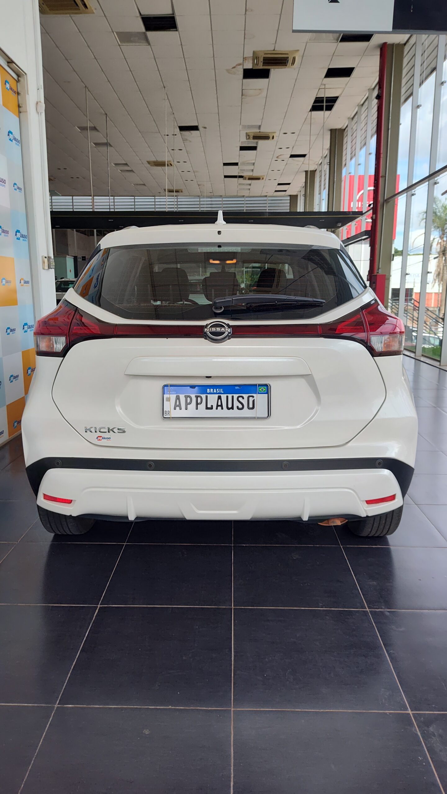 Nissan Kicks - 1.6 16V FLEXSTART SENSE XTRONIC
