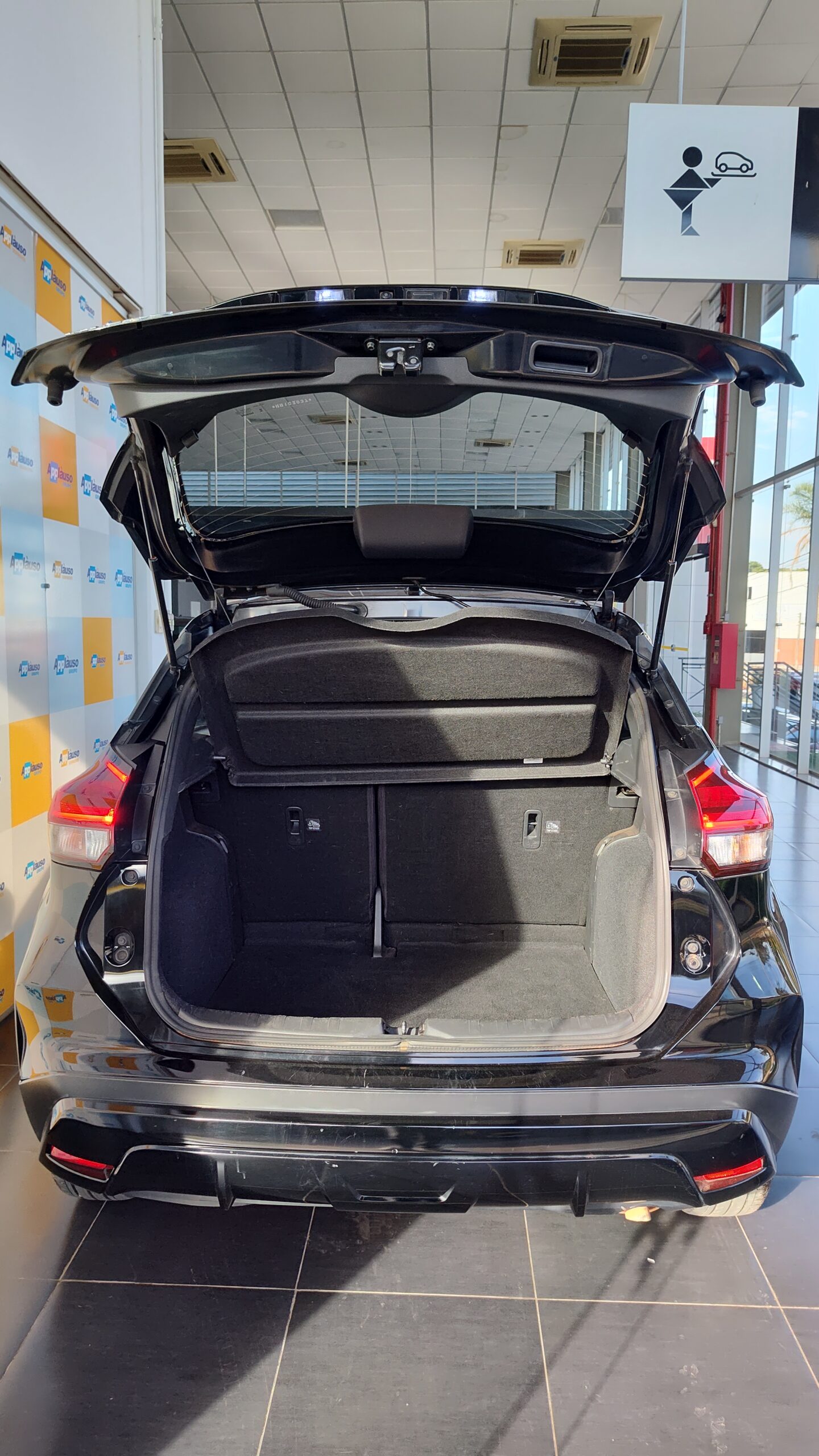 Nissan Kicks - 1.6 16V FLEXSTART SENSE XTRONIC