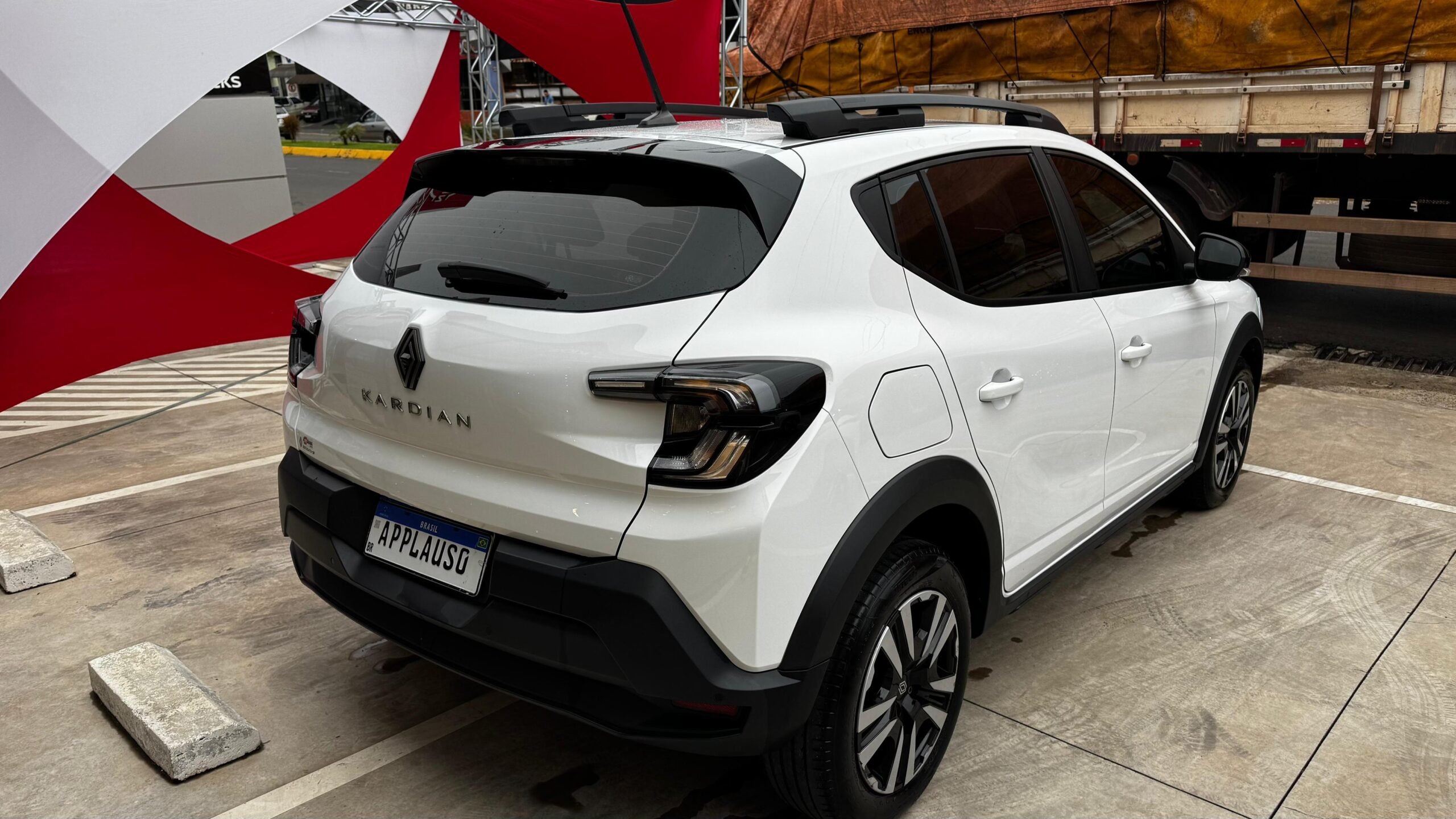 Renault Kardian - 1.0 TCE FLEX EVOLUTION EDC