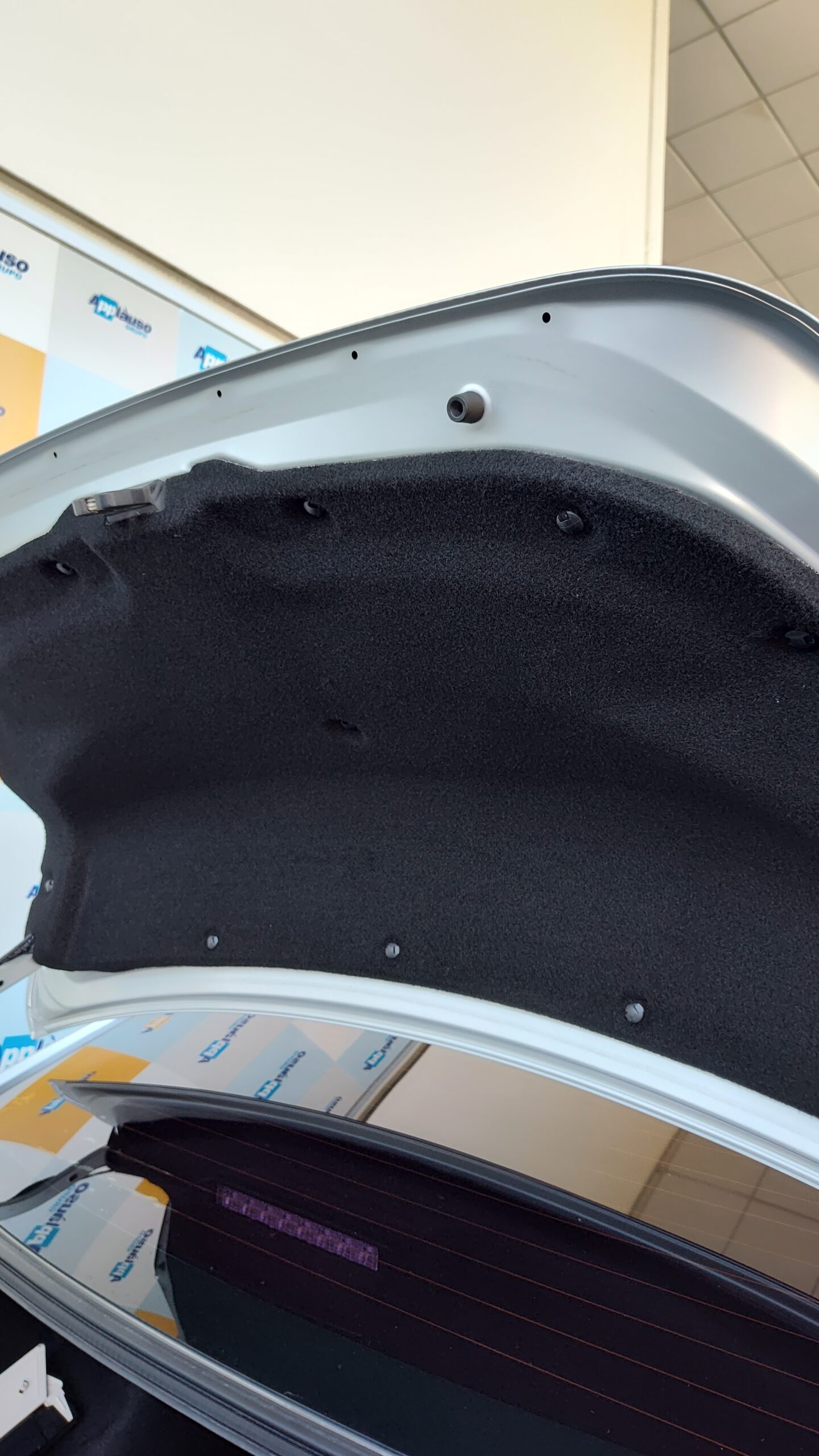 Toyota Yaris - 1.5 16V FLEX SEDAN XL MULTIDRIVE