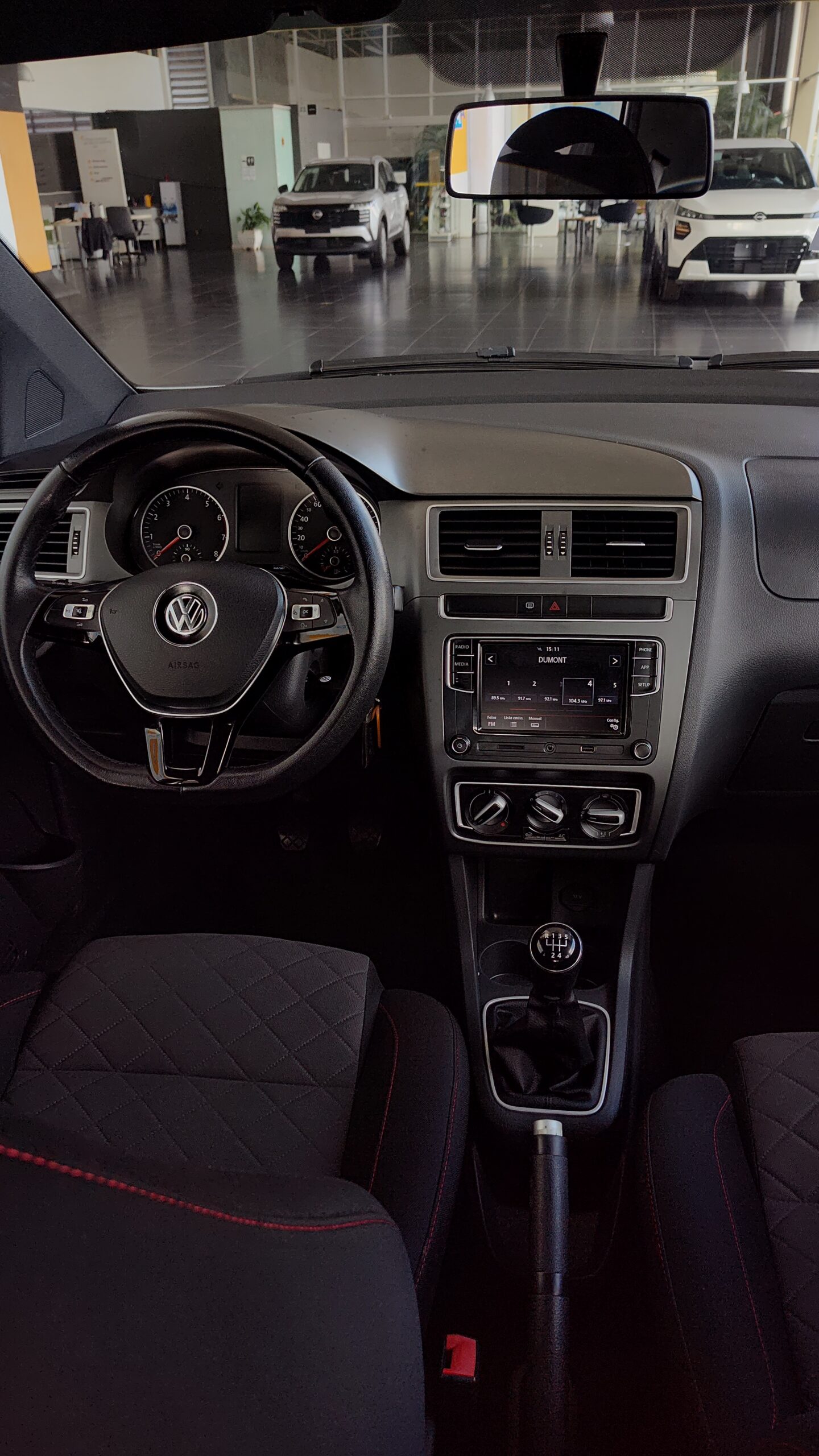 Volkswagen Fox - 1.6 MSI TOTAL FLEX XTREME 4P MANUAL