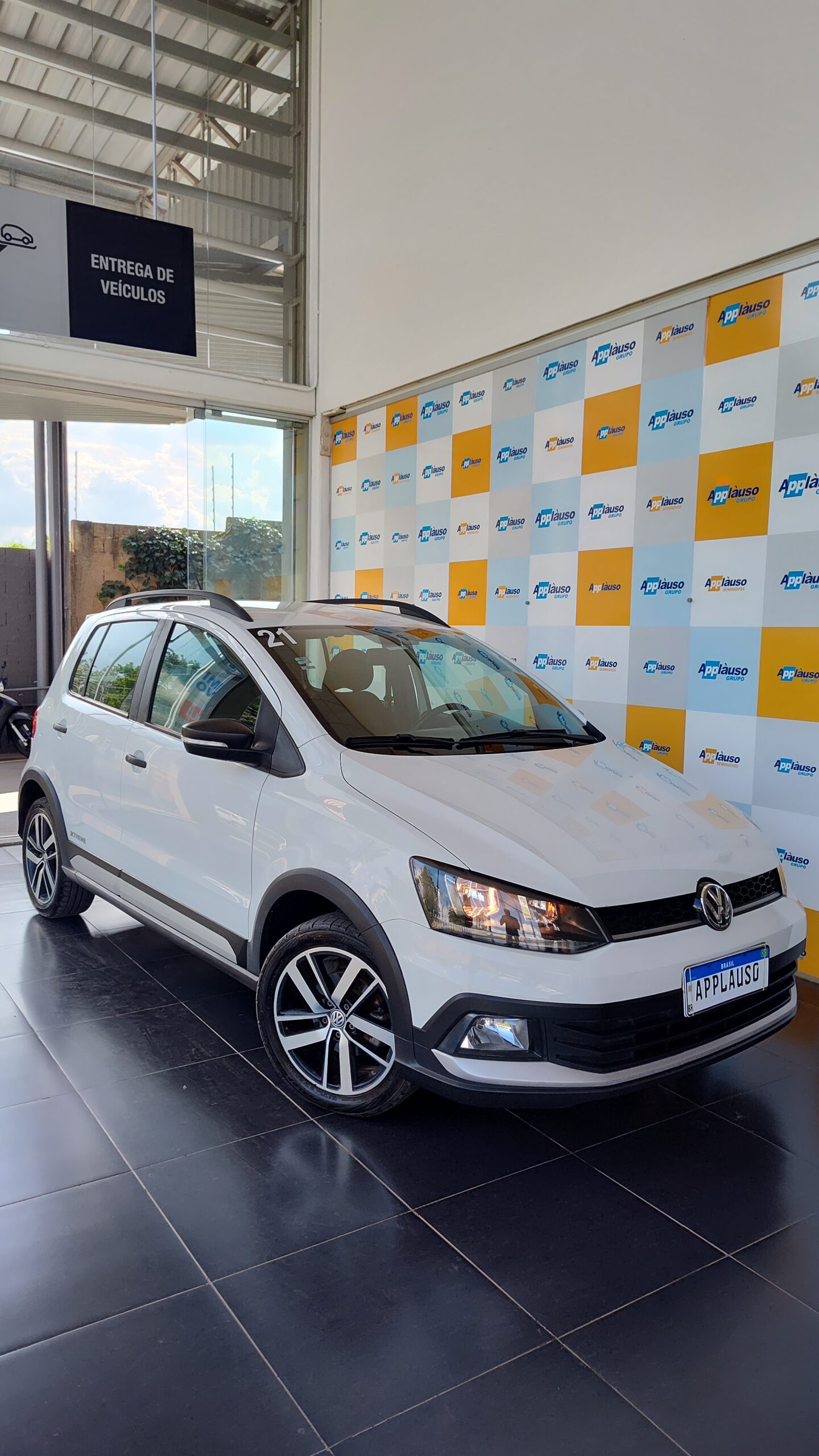 Volkswagen Fox - 1.6 MSI TOTAL FLEX XTREME 4P MANUAL