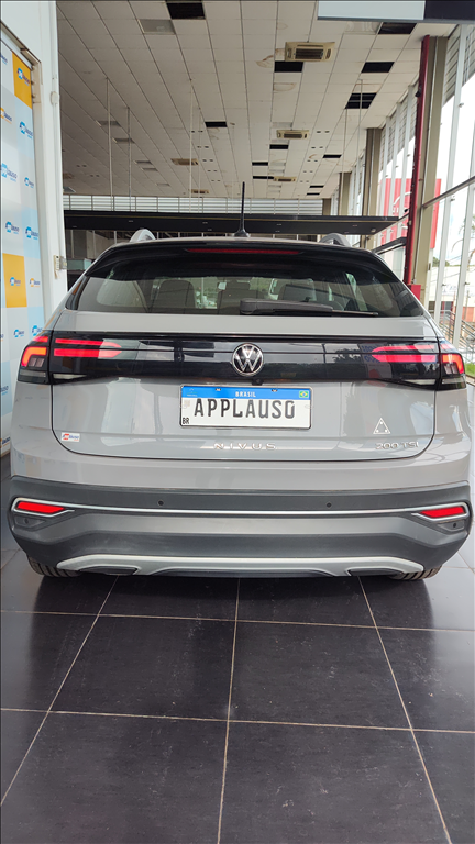 Volkswagen Nivus - 1.0 200 TSI TOTAL FLEX HIGHLINE AUTOMÁTICO