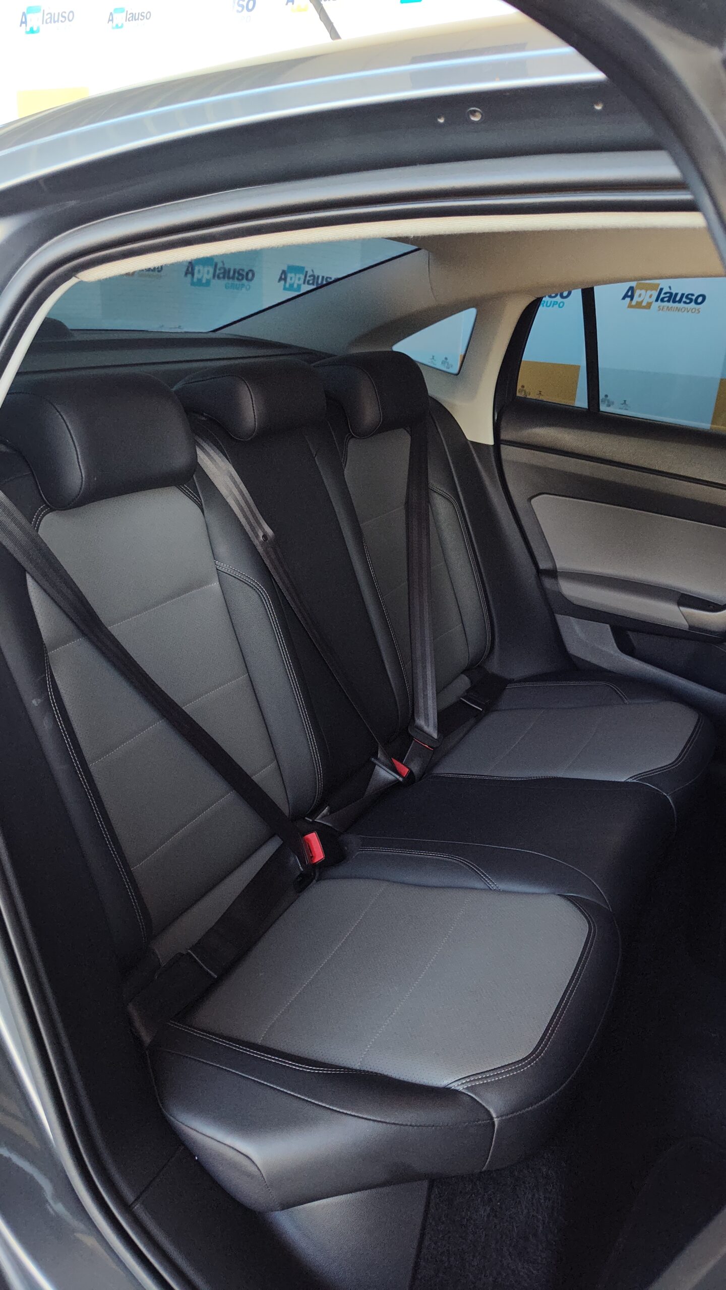 Volkswagen Virtus - 1.0 200 TSI HIGHLINE AUTOMÁTICO
