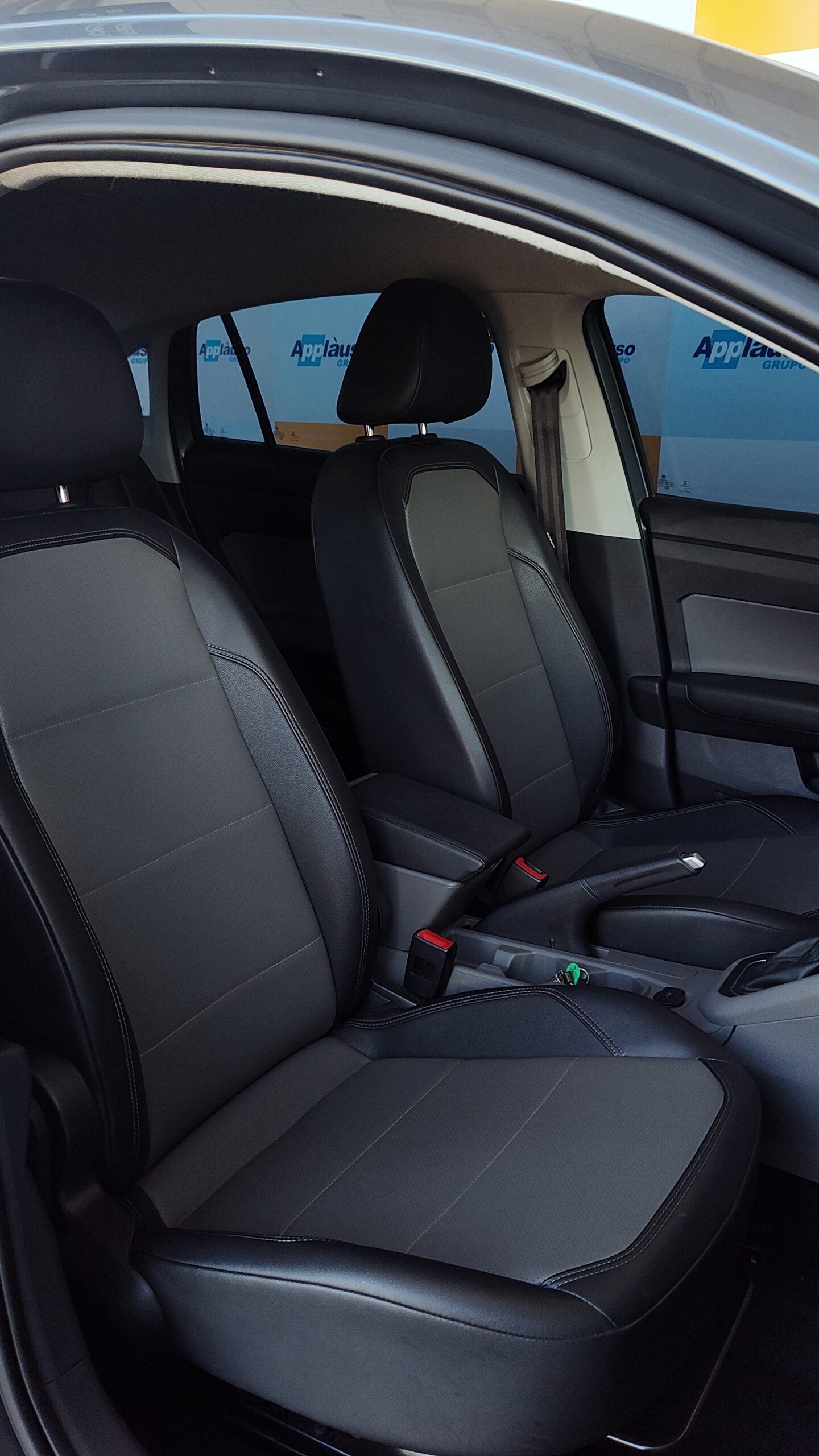 Volkswagen Virtus - 1.0 200 TSI HIGHLINE AUTOMÁTICO