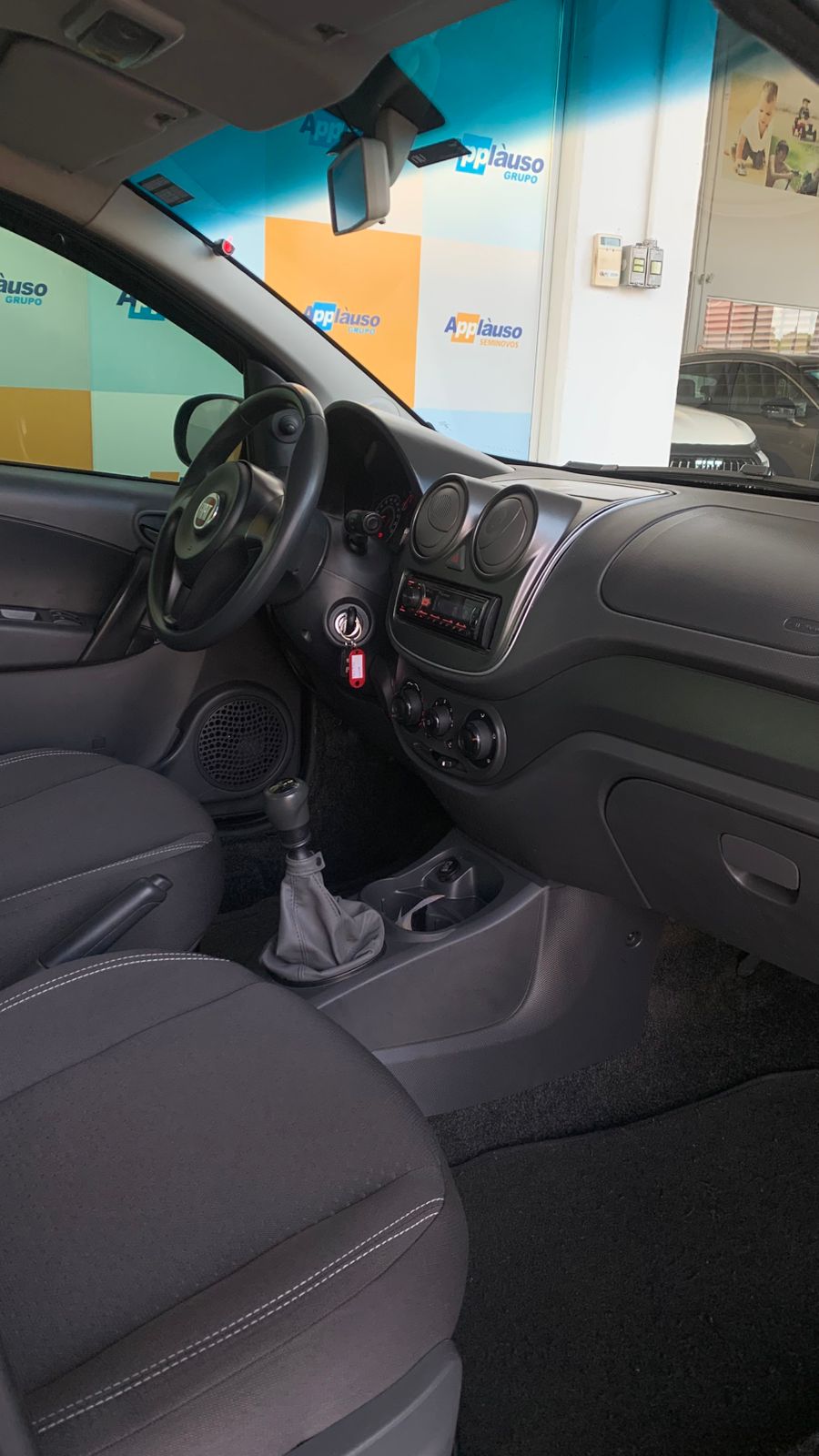 Fiat Grand Siena - 1.4 MPI 8V FLEX 4P MANUAL