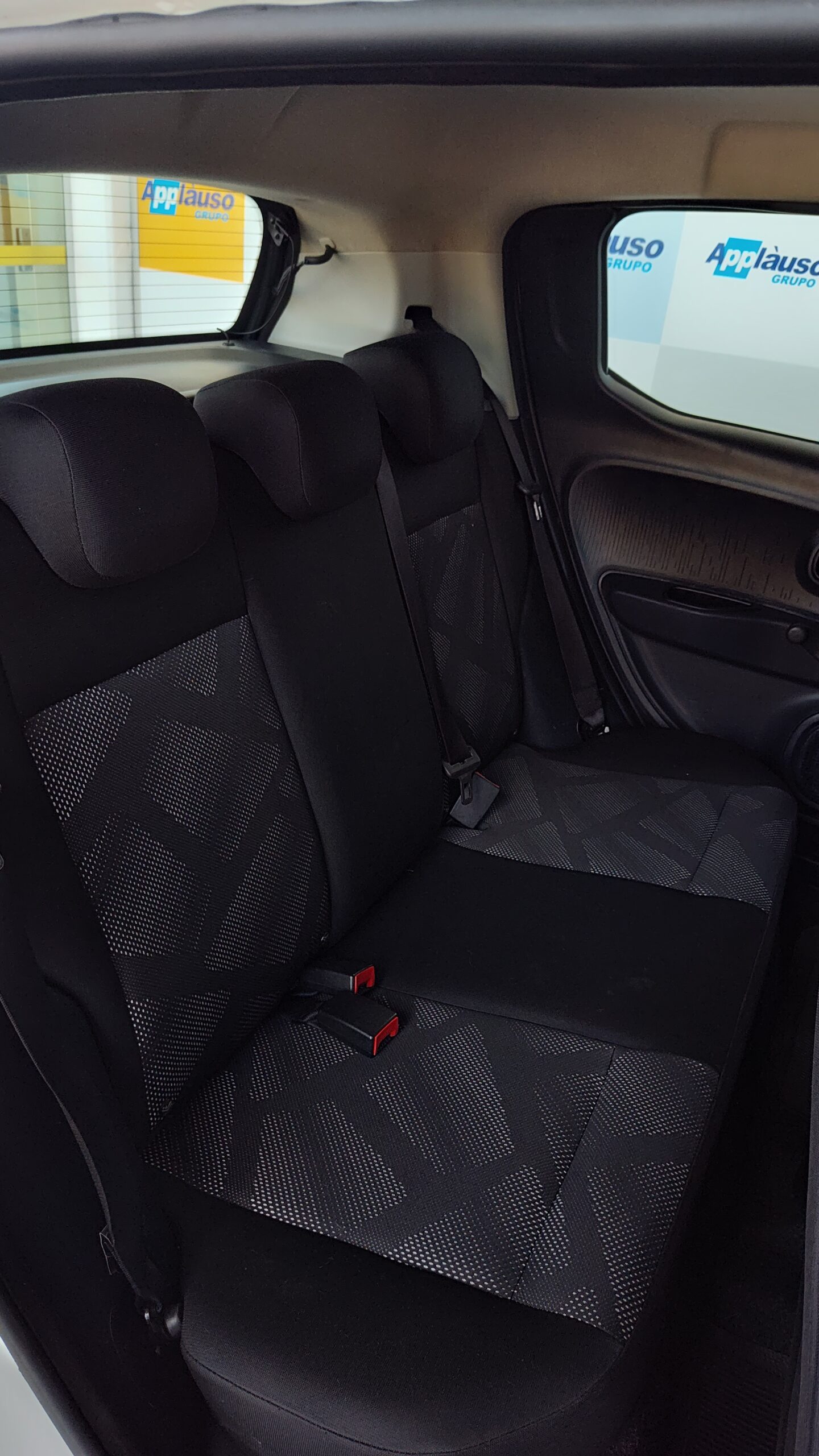 Fiat Mobi - 1.0 EVO FLEX LIKE. MANUAL