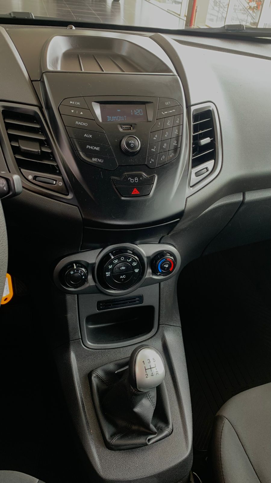 Ford Fiesta - 1.5 S HATCH 16V FLEX 4P MANUAL