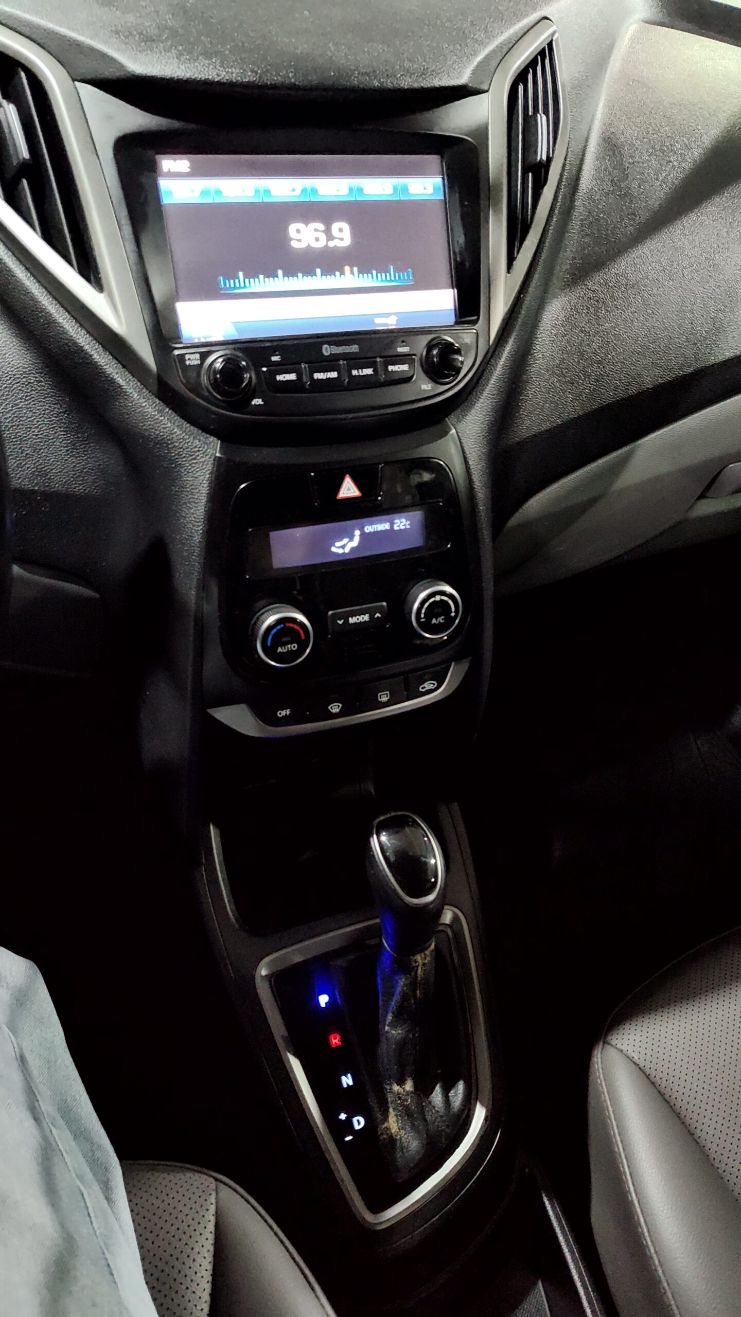Hyundai Hb20s - 1.6 PREMIUM 16V FLEX 4P AUTOMÁTICO