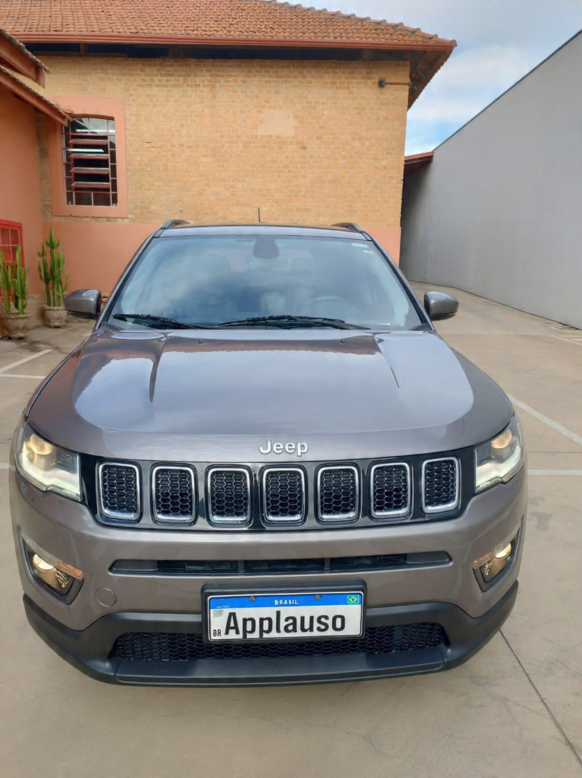Jeep Compass - 2.0 16V DIESEL LONGITUDE 4X4 AUTOMÁTICO
