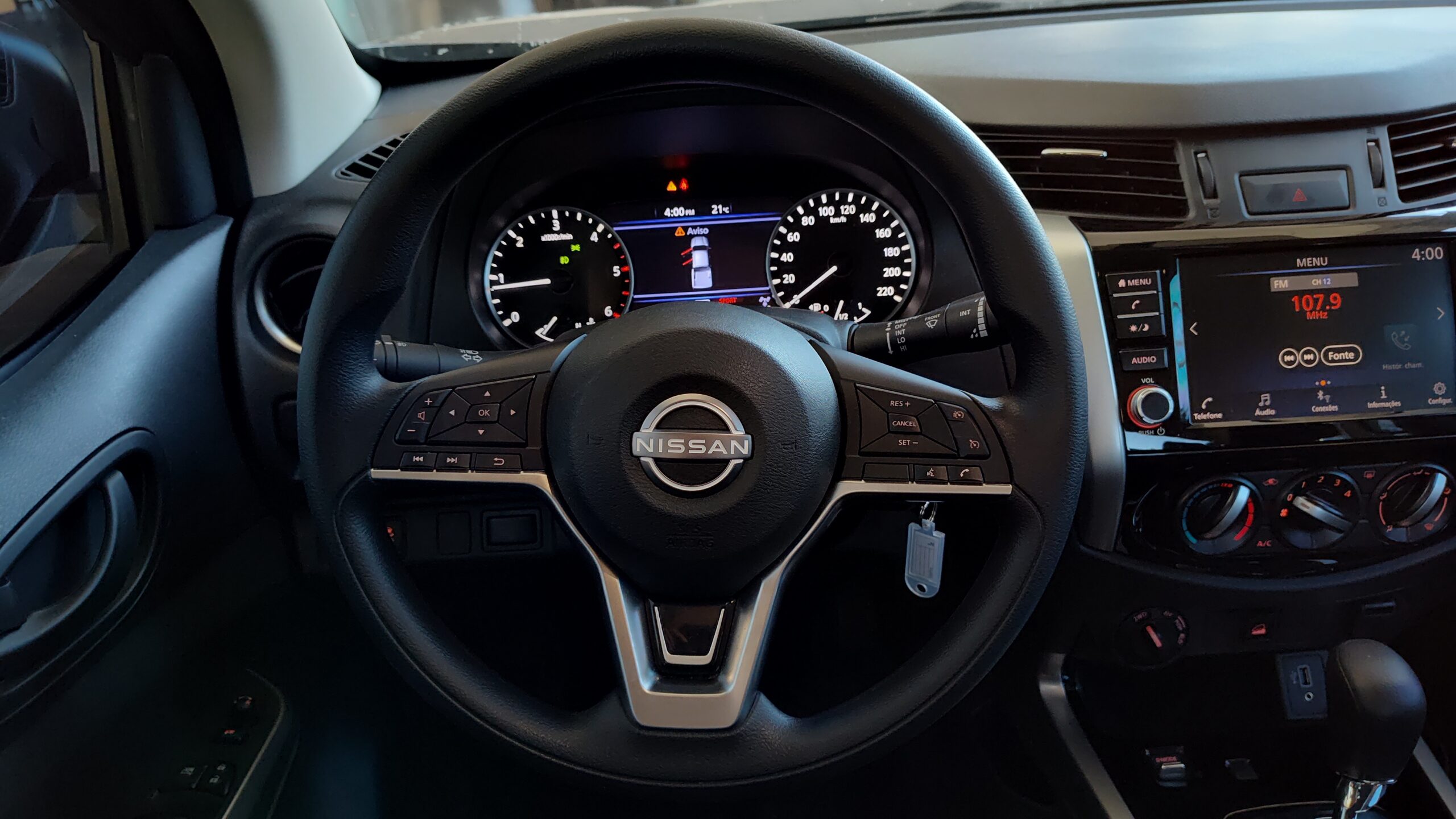 Nissan Frontier - 2.3 16V TURBO DIESEL ATTACK CD 4X4 AUTOMÁTICO