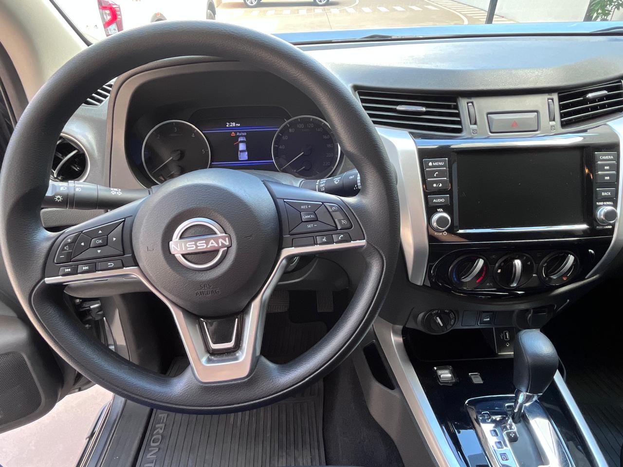Nissan Frontier - 2.3 16V TURBO DIESEL ATTACK CD 4X4 AUTOMÁTICO