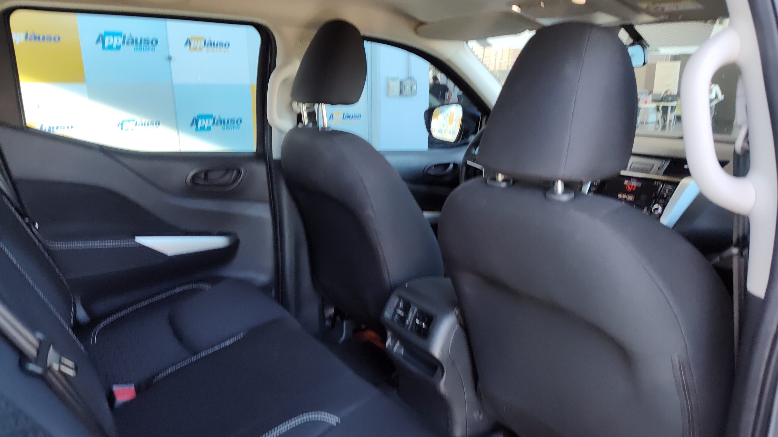 Nissan Frontier - 2.3 16V TURBO DIESEL ATTACK CD 4X4 AUTOMÁTICO