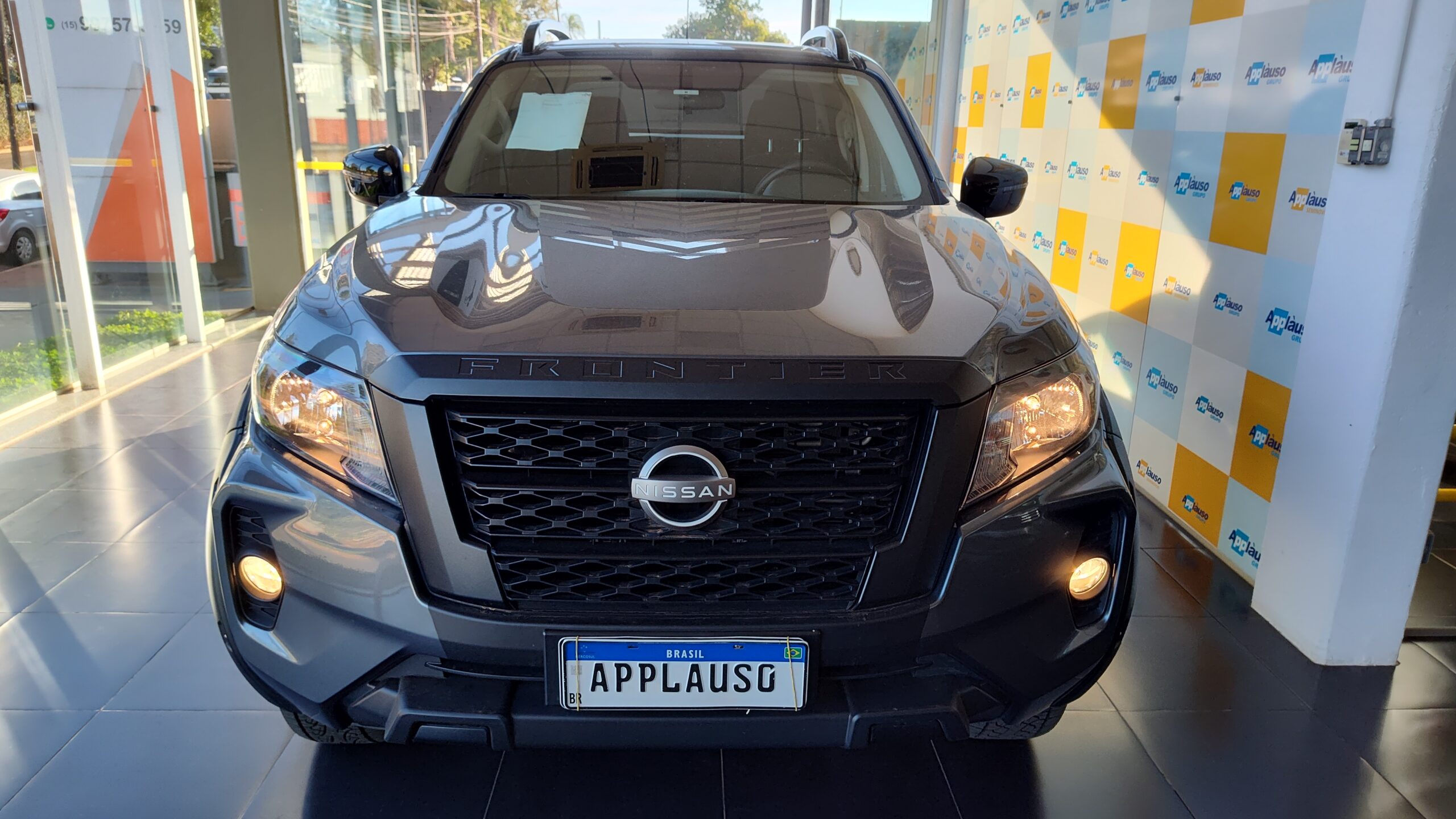 Nissan Frontier - 2.3 16V TURBO DIESEL ATTACK CD 4X4 AUTOMÁTICO