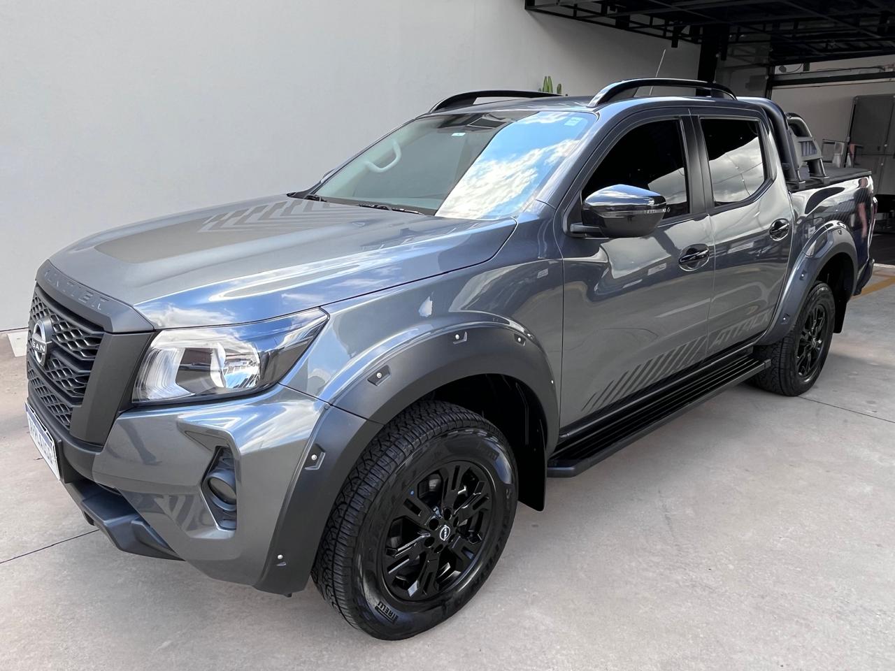 Nissan Frontier - 2.3 16V TURBO DIESEL ATTACK CD 4X4 AUTOMÁTICO