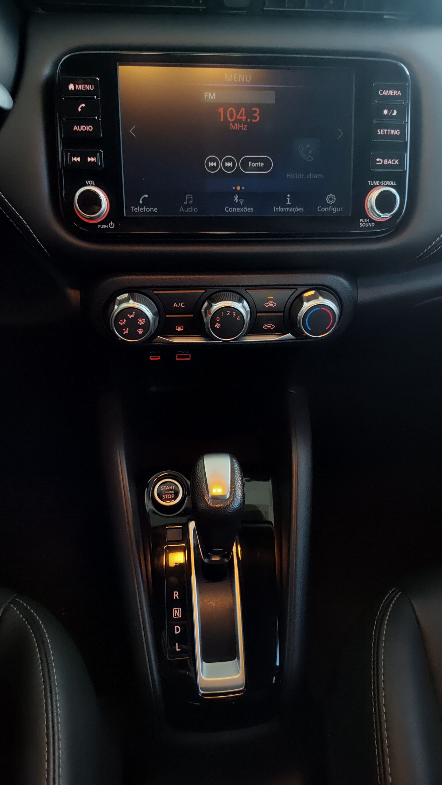 Nissan Kicks - 1.6 16V FLEXSTART ADVANCE XTRONIC
