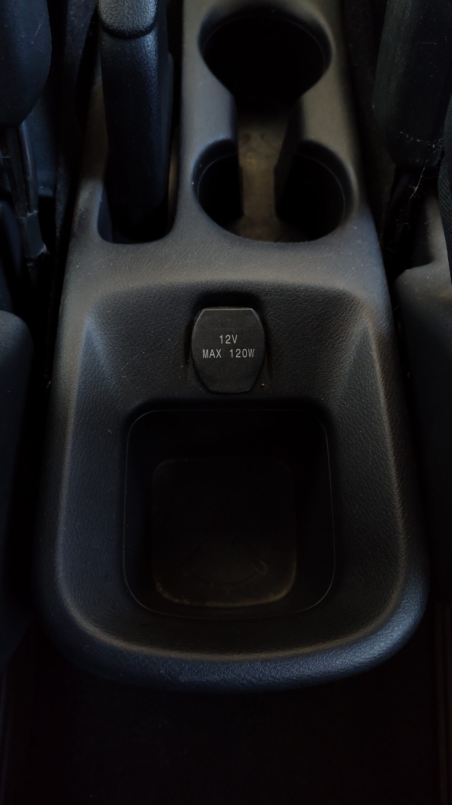 Nissan Kicks - 1.6 16V FLEXSTART S DIRECT 4P XTRONIC