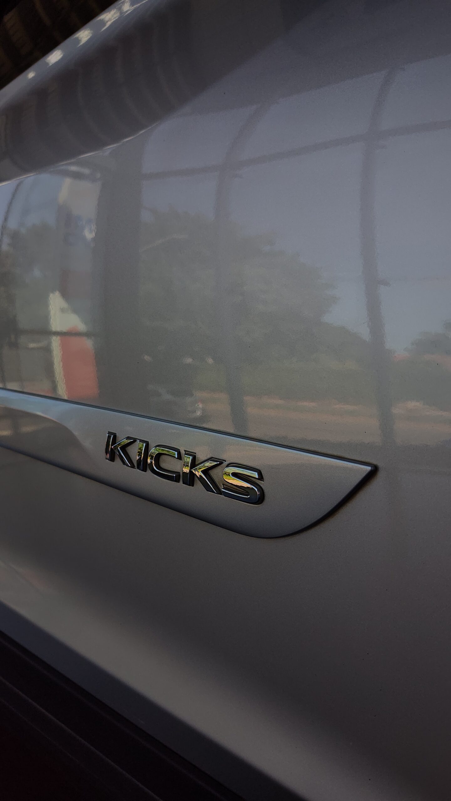 Nissan Kicks - 1.6 16V FLEXSTART S DIRECT 4P XTRONIC
