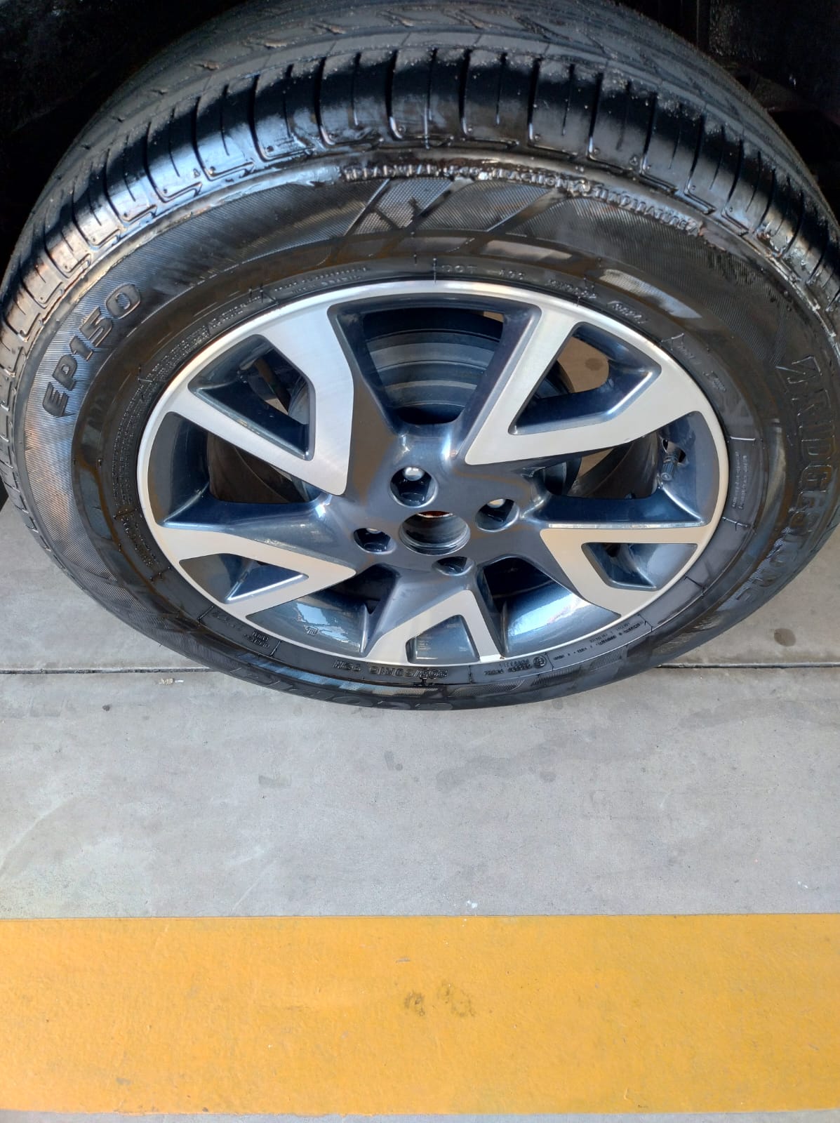 Nissan Kicks - 1.6 16V FLEXSTART SENSE XTRONIC