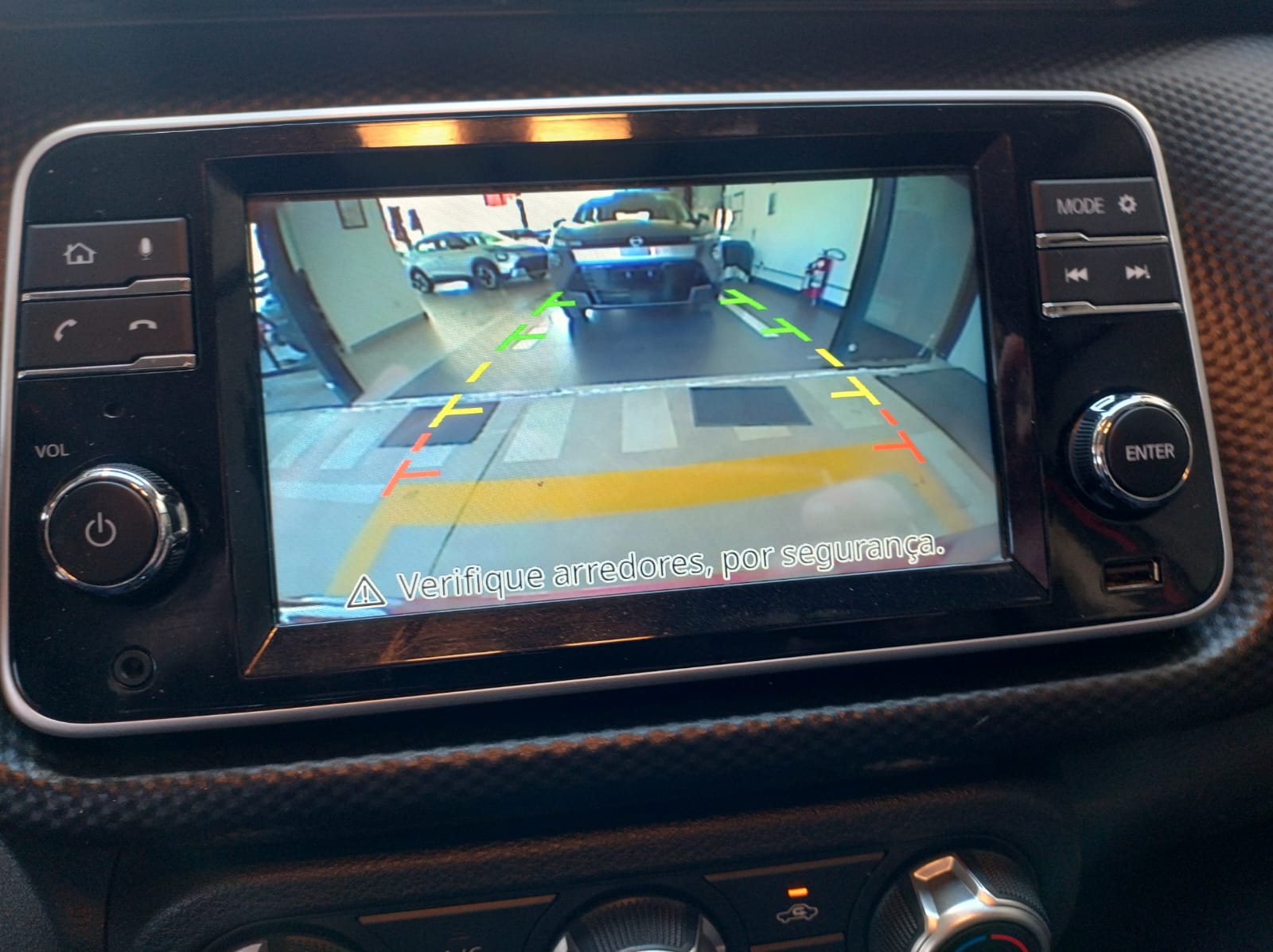 Nissan Kicks - 1.6 16V FLEXSTART SENSE XTRONIC