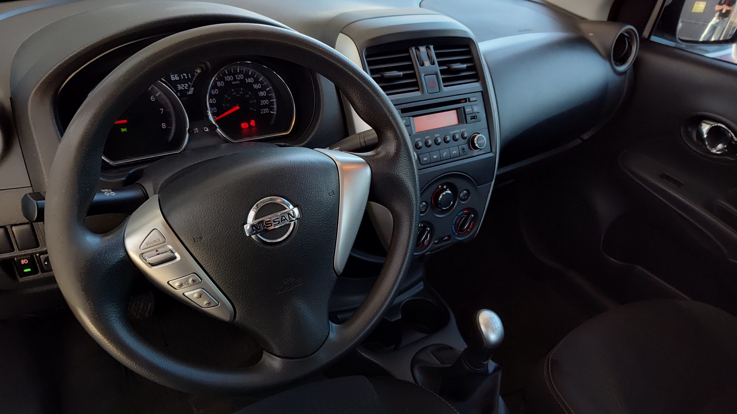 Nissan Versa - 1.6 16V FLEXSTART SV 4P MANUAL