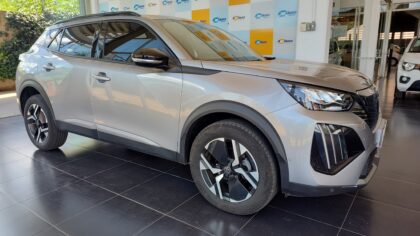 Peugeot 2008 – 1.0 TURBO 200 FLEX ALLURE CVT
