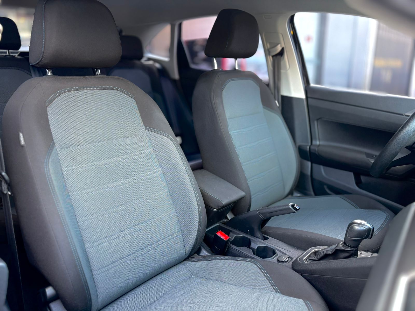 Volkswagen Nivus - 1.0 200 TSI TOTAL FLEX COMFORTLINE AUTOMÁTICO