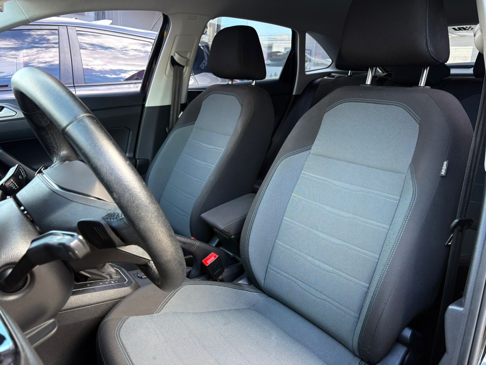 Volkswagen Nivus - 1.0 200 TSI TOTAL FLEX COMFORTLINE AUTOMÁTICO