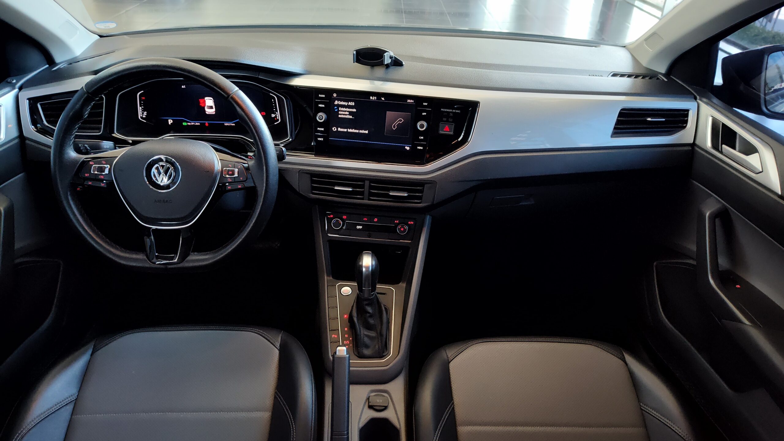 Volkswagen Virtus - 1.0 200 TSI HIGHLINE AUTOMÁTICO