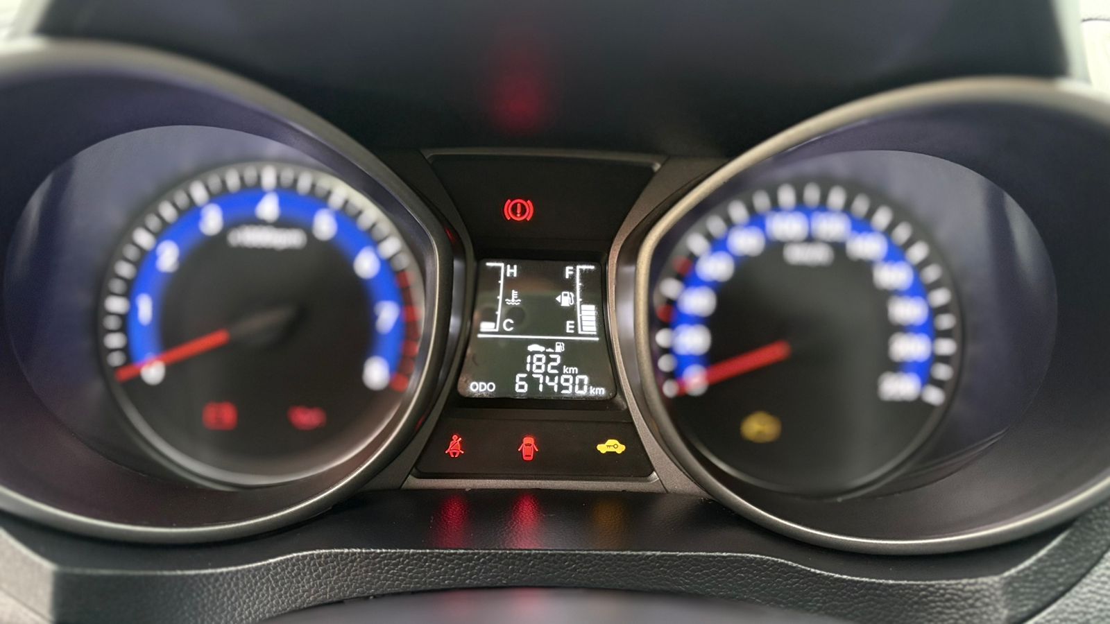 Hyundai Hb20 - 1.0 UNIQUE 12V FLEX 4P MANUAL