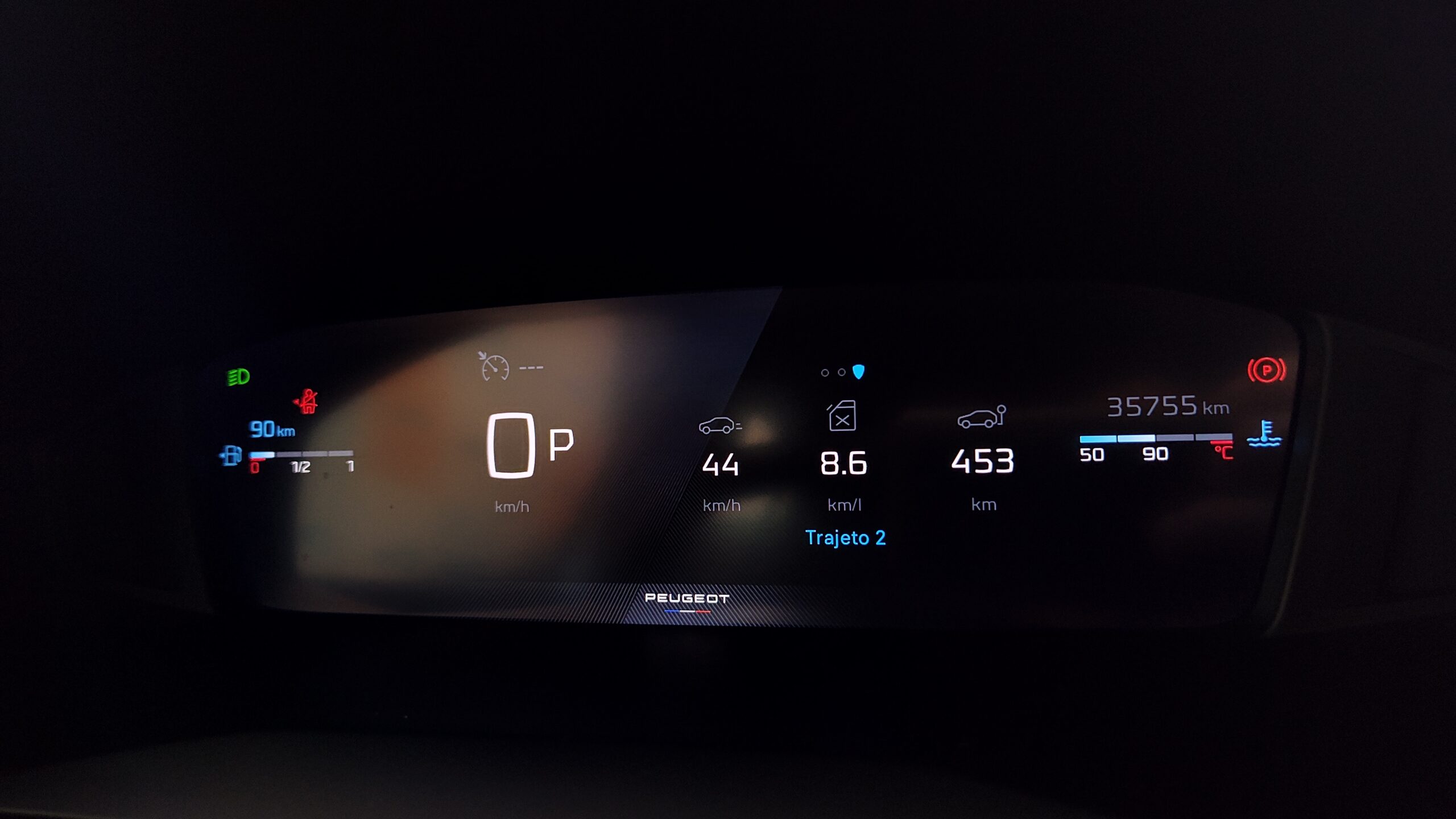 Peugeot 2008 - 1.0 TURBO 200 FLEX ALLURE CVT