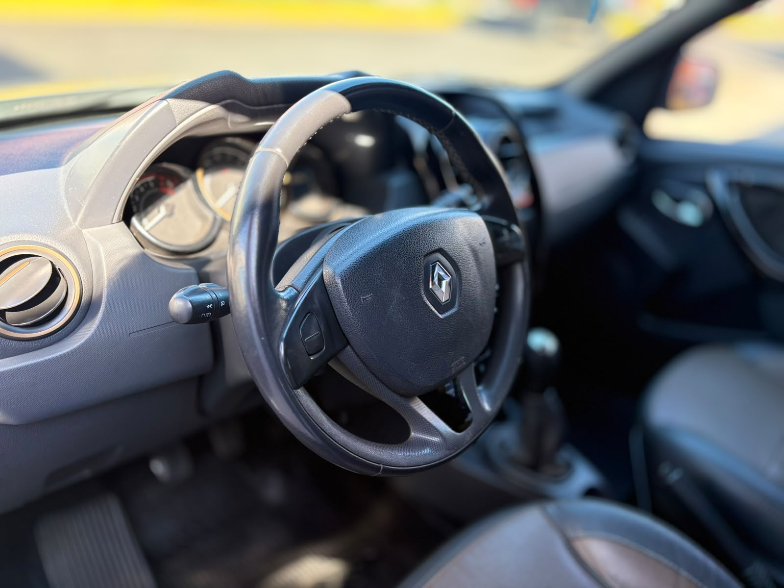 Renault Duster - 1.6 DYNAMIQUE 4X2 16V FLEX 4P MANUAL