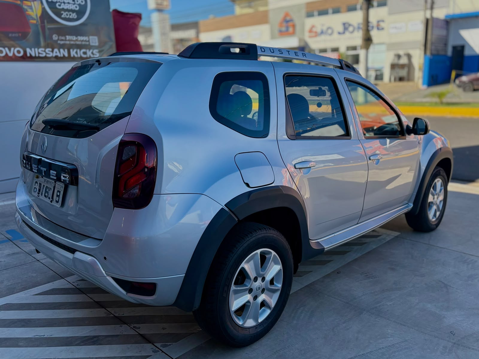 Renault Duster - 1.6 DYNAMIQUE 4X2 16V FLEX 4P MANUAL