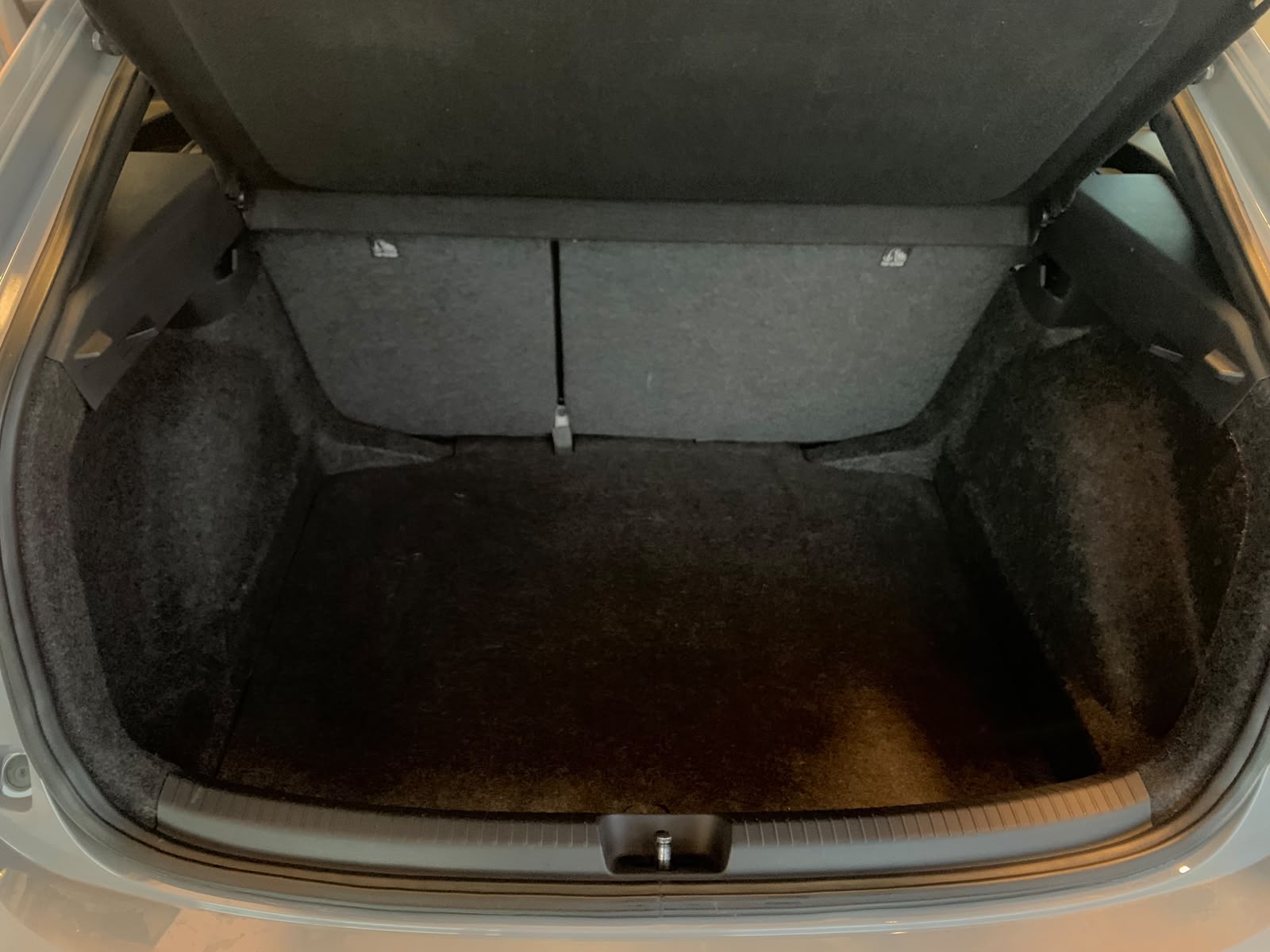 Volkswagen Nivus - 1.0 200 TSI TOTAL FLEX HIGHLINE AUTOMÁTICO