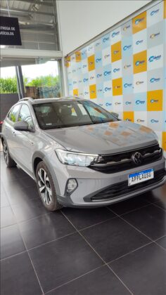 Volkswagen Nivus – 1.0 200 TSI TOTAL FLEX HIGHLINE AUTOMÁTICO