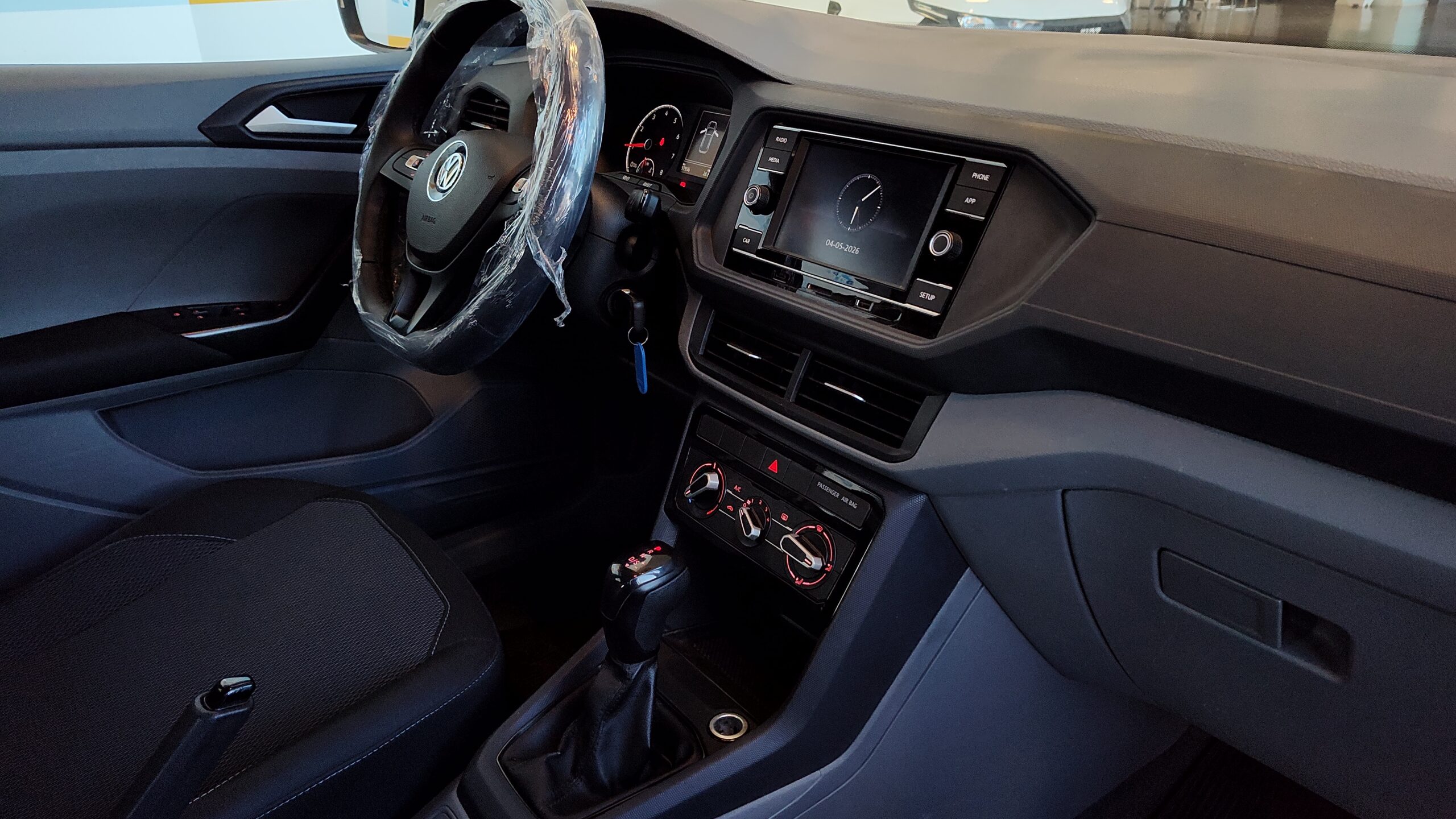 Volkswagen T-cross - 1.0 200 TSI TOTAL FLEX SENSE AUTOMÁTICO