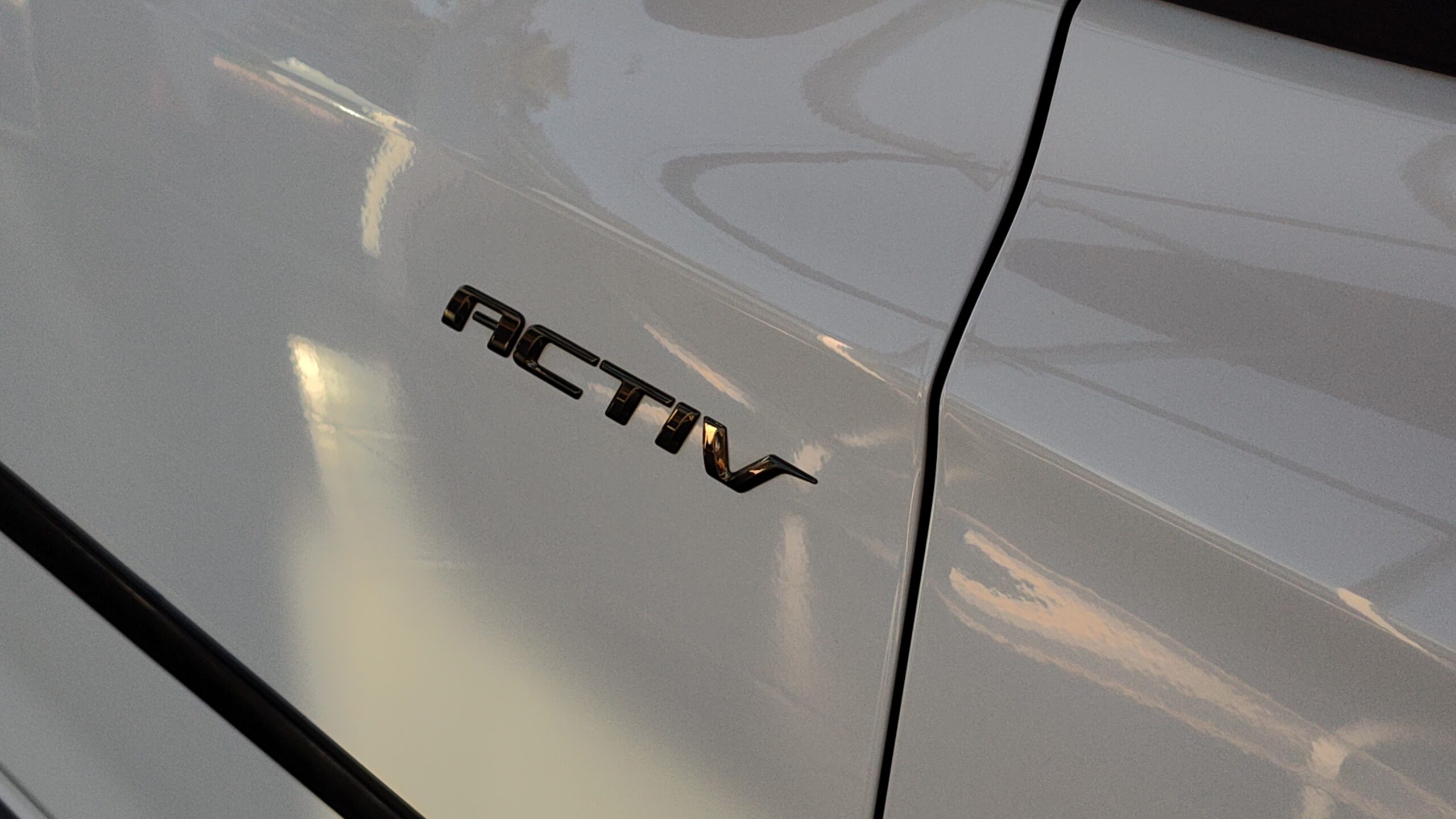 Chevrolet Onix - 1.4 MPFI ACTIV 8V FLEX 4P AUTOMÁTICO