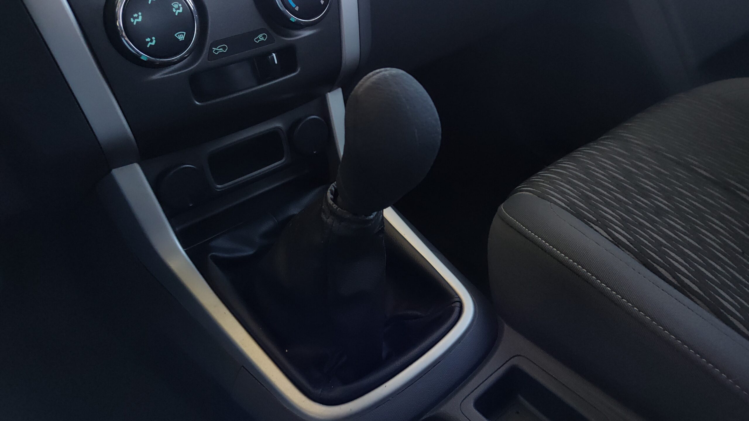 Chevrolet S10 - 2.4 LT 4X2 CD 8V FLEX 4P MANUAL