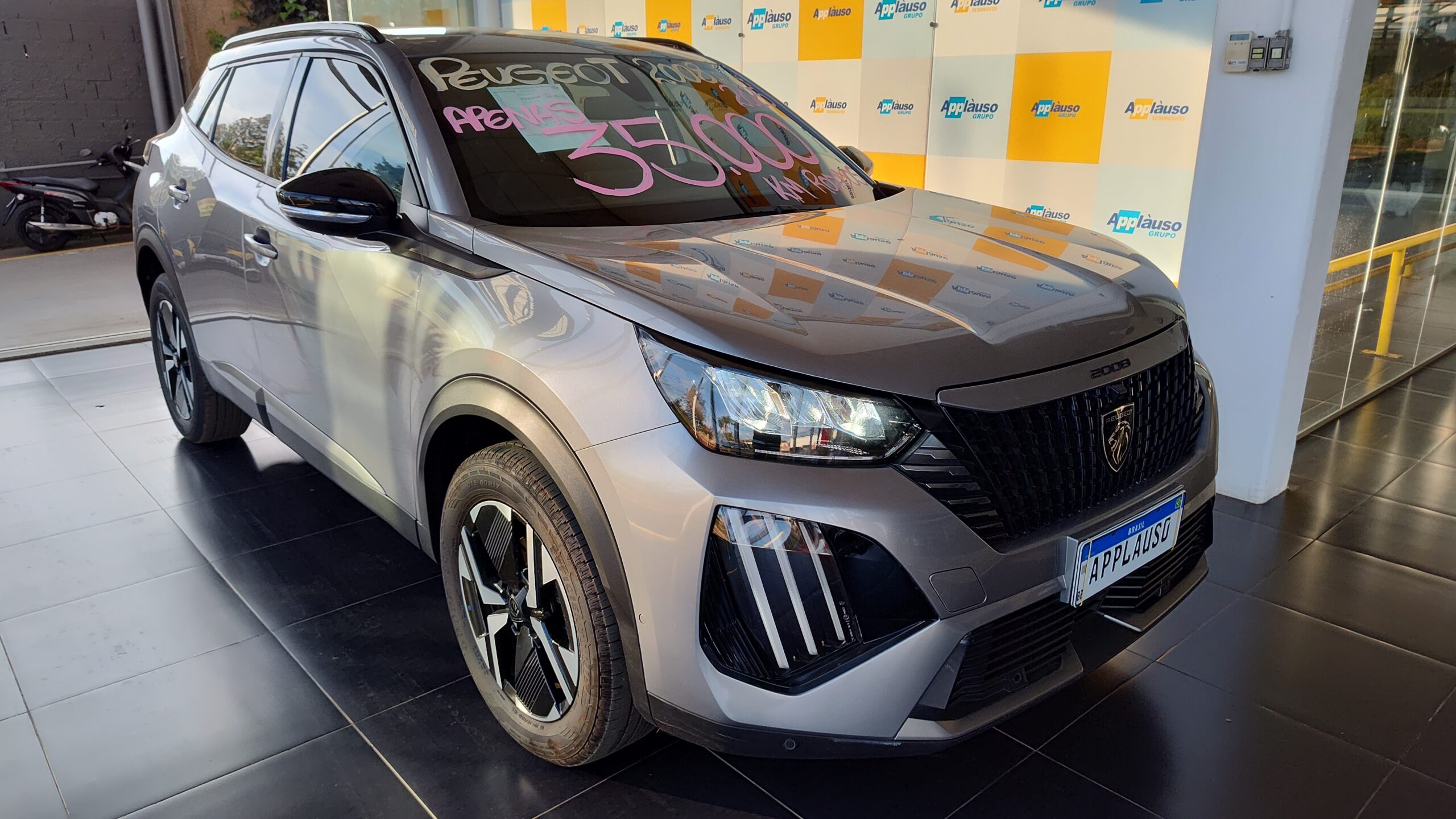 Peugeot 2008 - 1.0 TURBO 200 FLEX ALLURE CVT