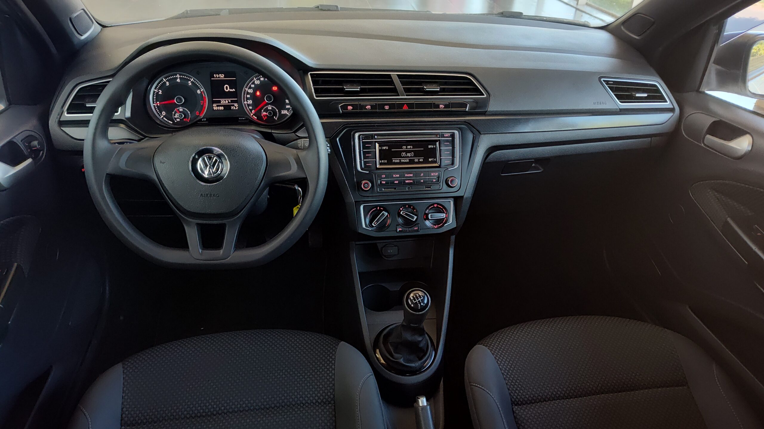 Volkswagen Gol - 1.0 12V MPI TOTALFLEX TRACK 4P MANUAL