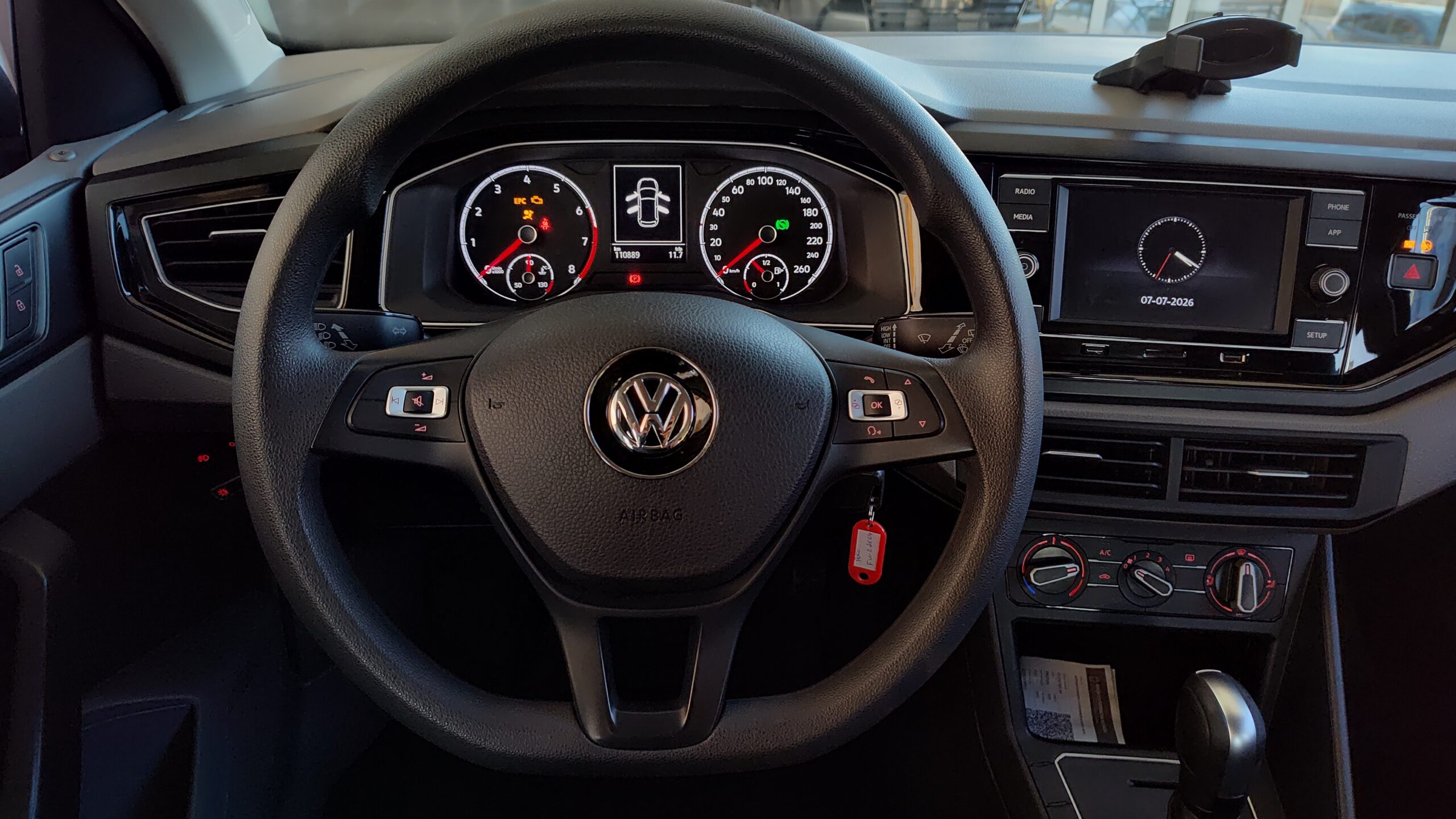 Volkswagen Polo - 1.0 200 TSI COMFORTLINE AUTOMÁTICO