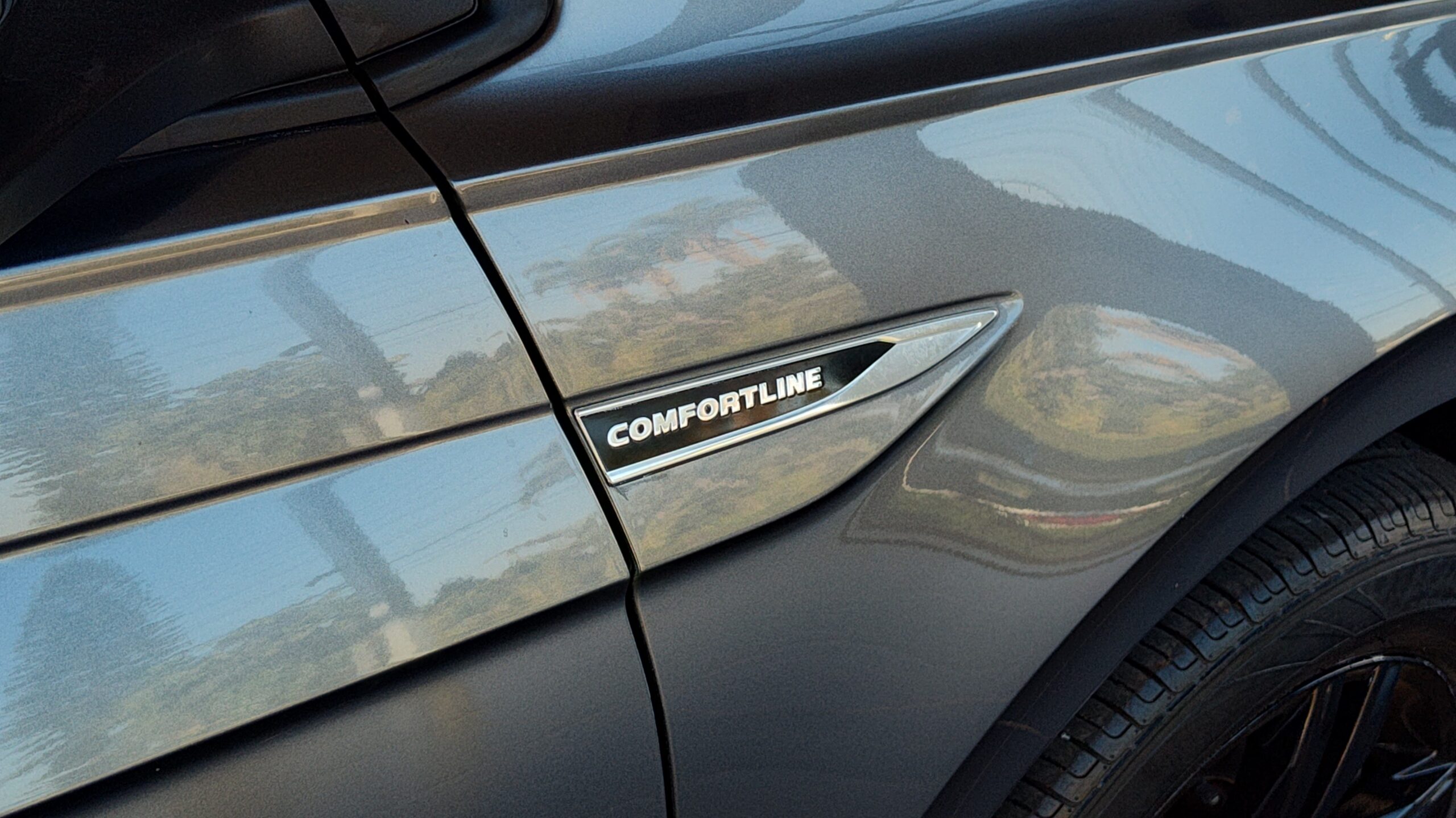 Volkswagen Polo - 1.0 200 TSI COMFORTLINE AUTOMÁTICO