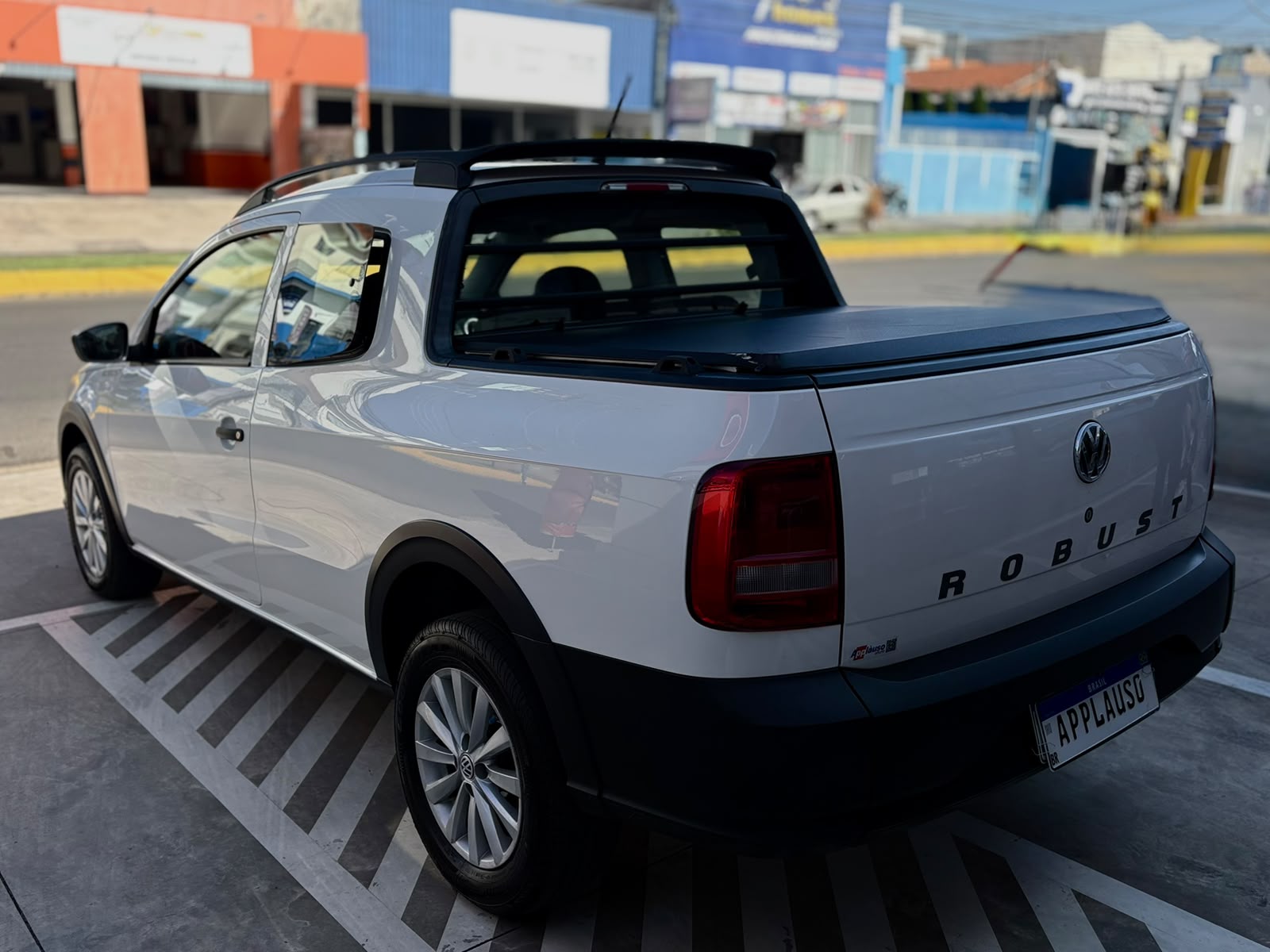 Volkswagen Saveiro - 1.6 MSI ROBUST CD 8V FLEX 2P MANUAL