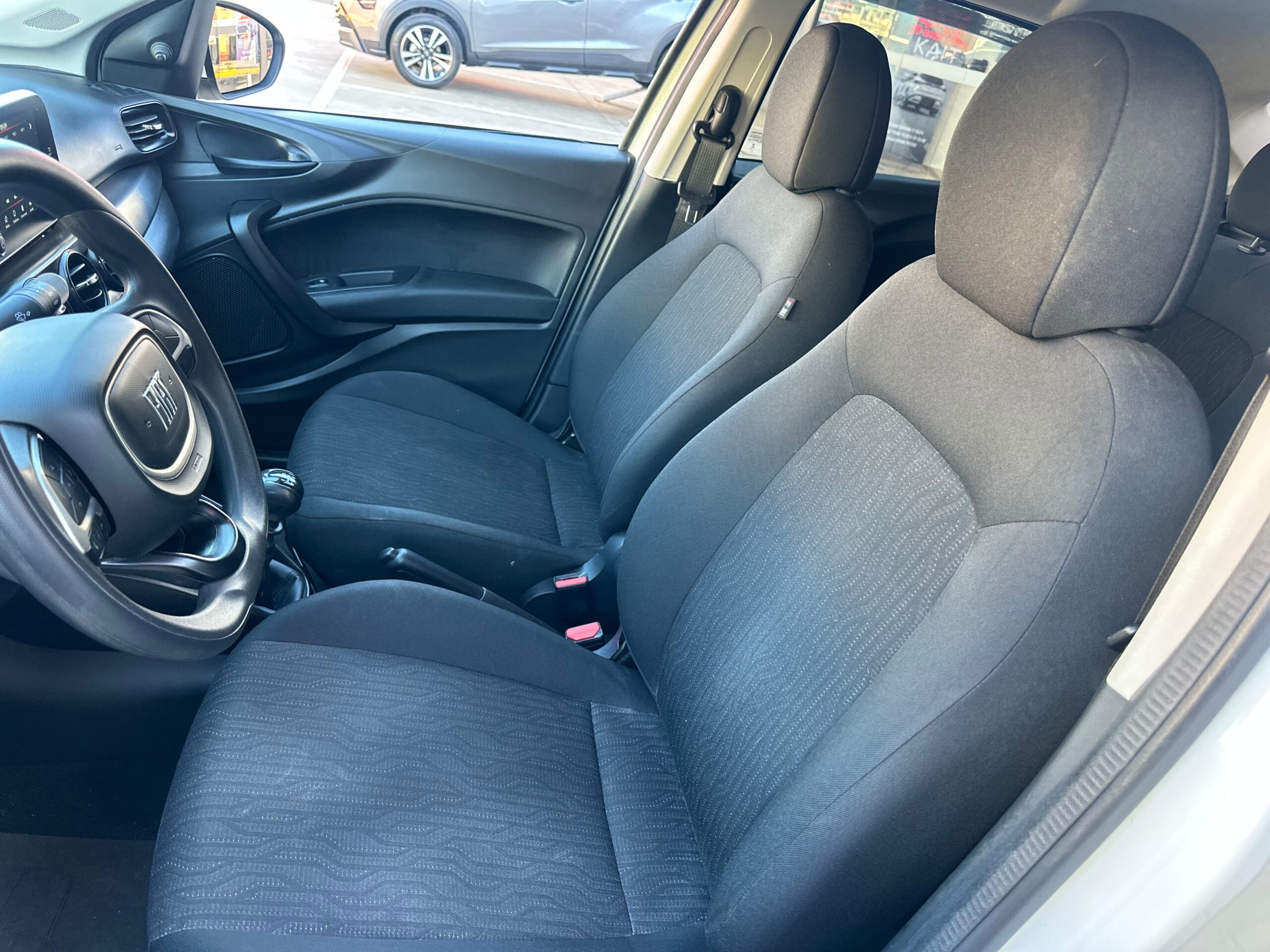 Fiat Cronos - 1.3 FIREFLY FLEX DRIVE MANUAL