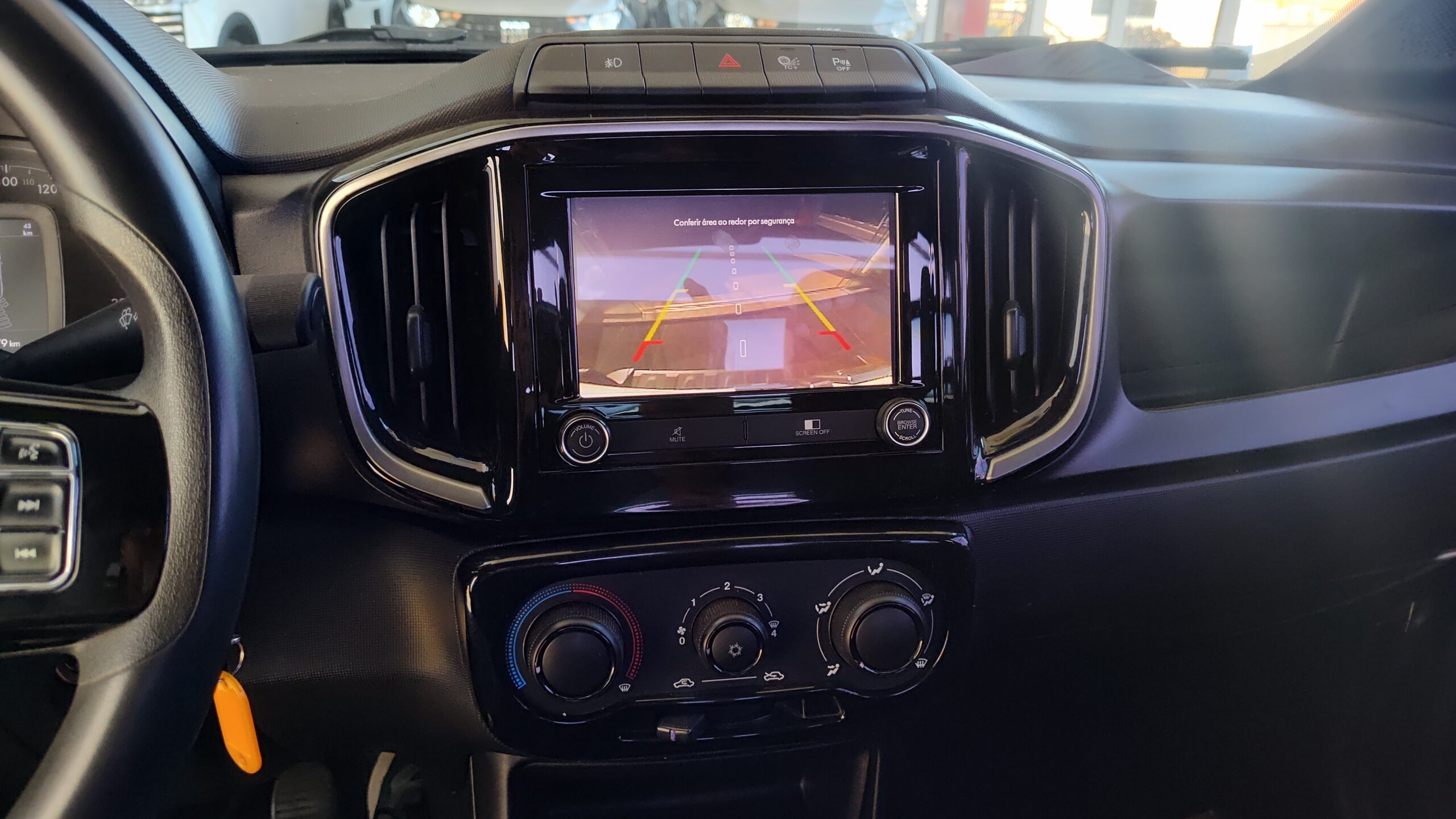 Fiat Strada - 1.3 FIREFLY FLEX FREEDOM CS MANUAL
