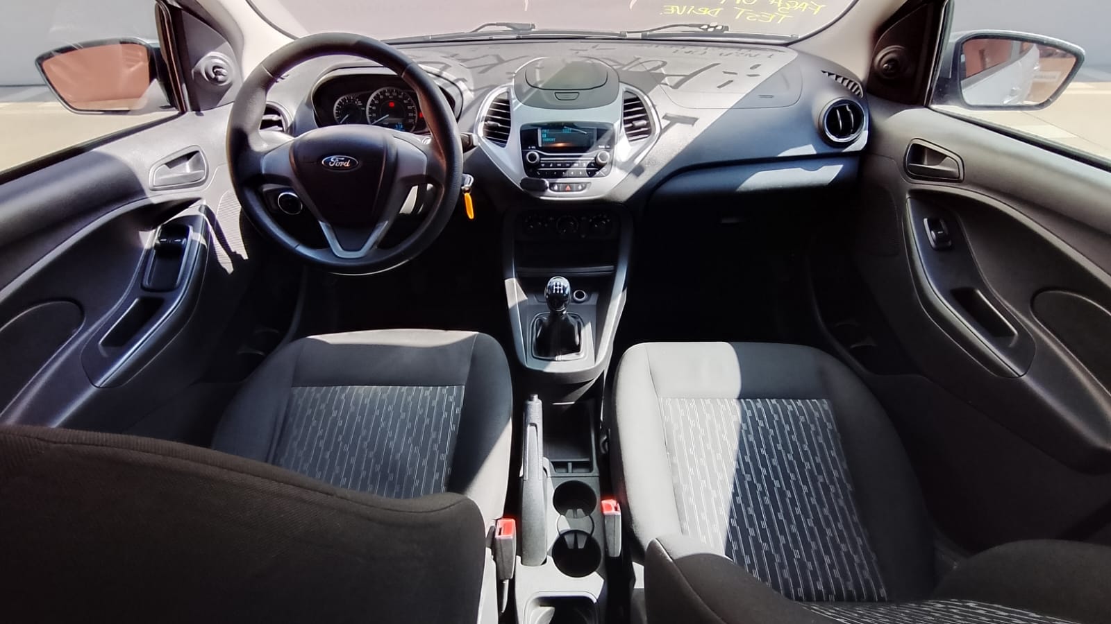 Ford Ka - 1.0 TI-VCT FLEX SE MANUAL